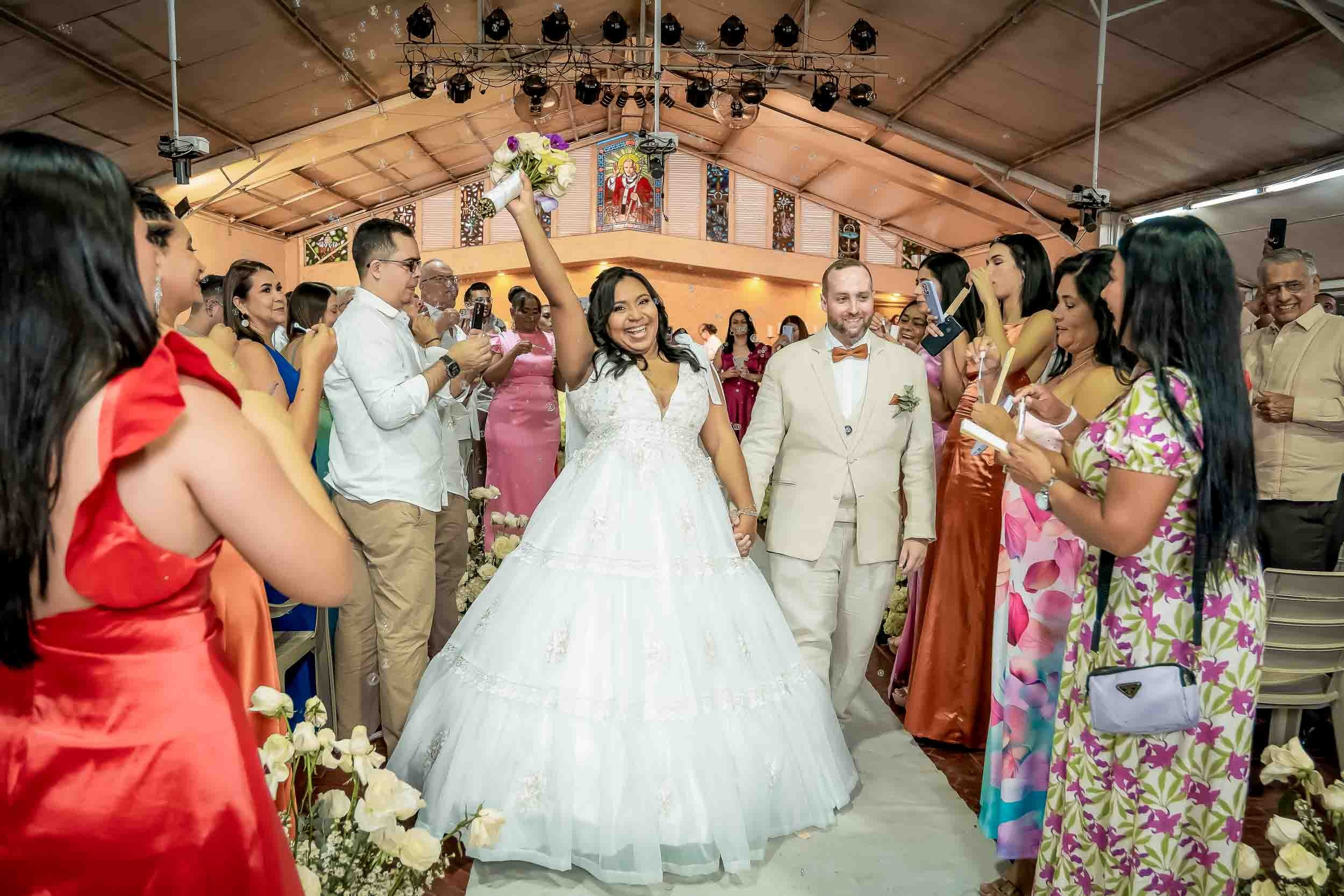 Boda en Cali. La Reserva eventos - Jully & Jonathan. Karen Ortiz Photography / Fotógrafo profesional en Cali - Colombia