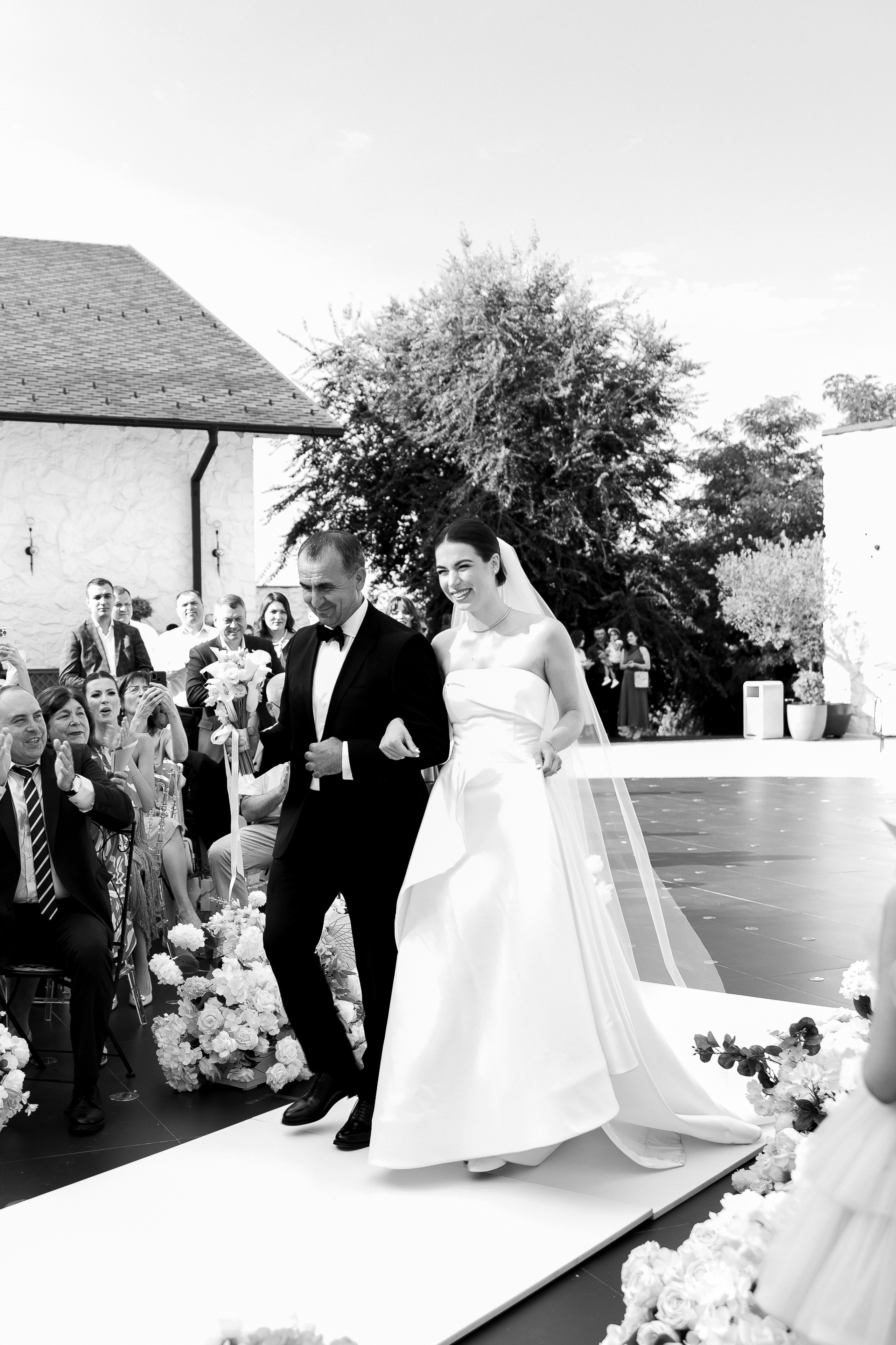 Gabriel & Evelina — Lago — Wedding Day. Servicii Foto și Video 067188353