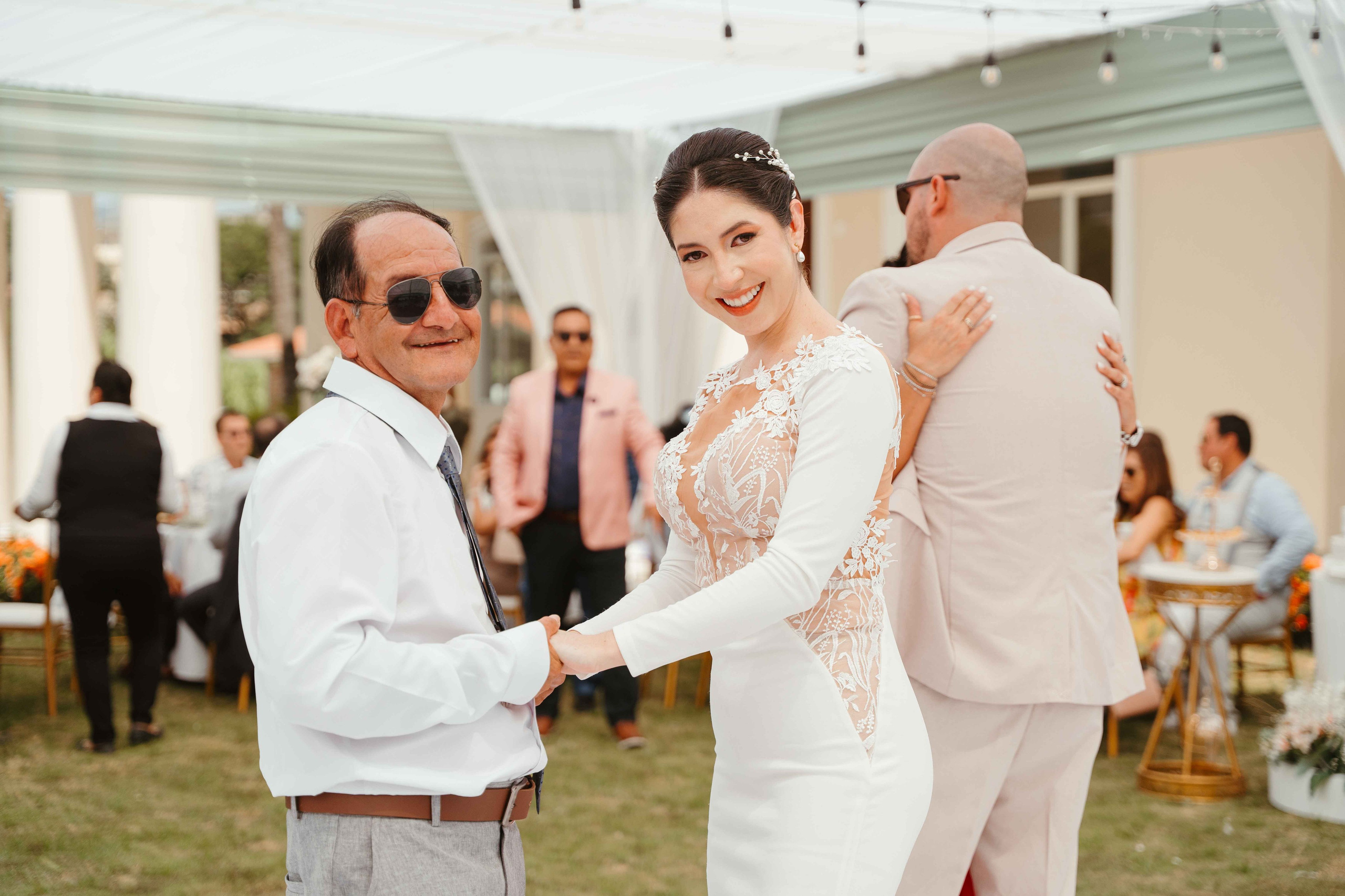 Karina y Daniel. Fotógrafo de bodas en Loja Ecuador | Piero Alvarez PH