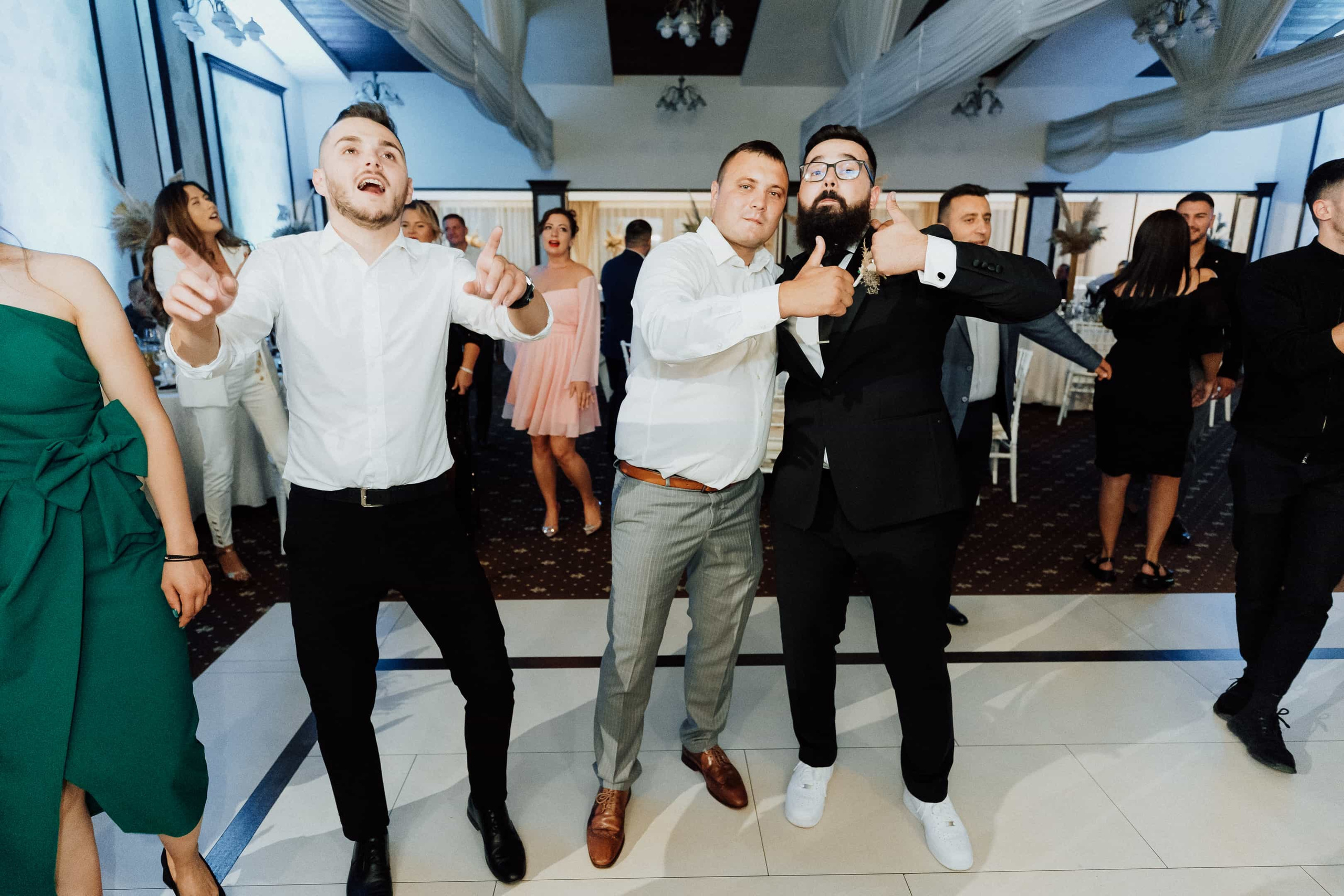 Stefanel & Elena. MovieFrames.ro