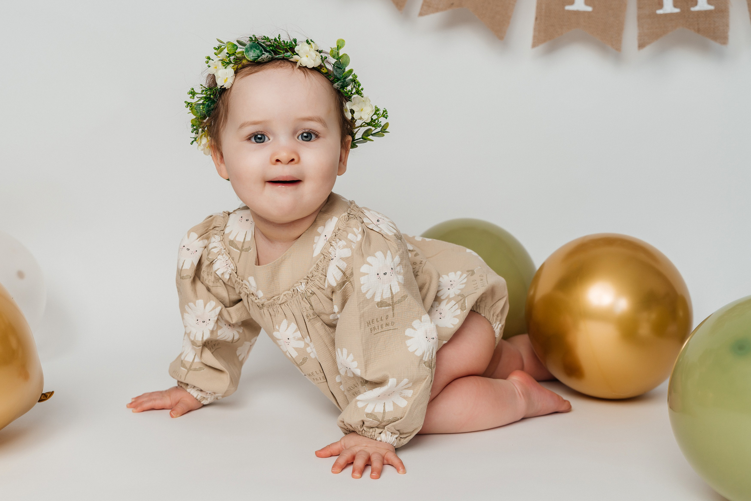 Studio photoshoot for Valentina 1 year old girl. Photographer in England Ekaterina Romanova