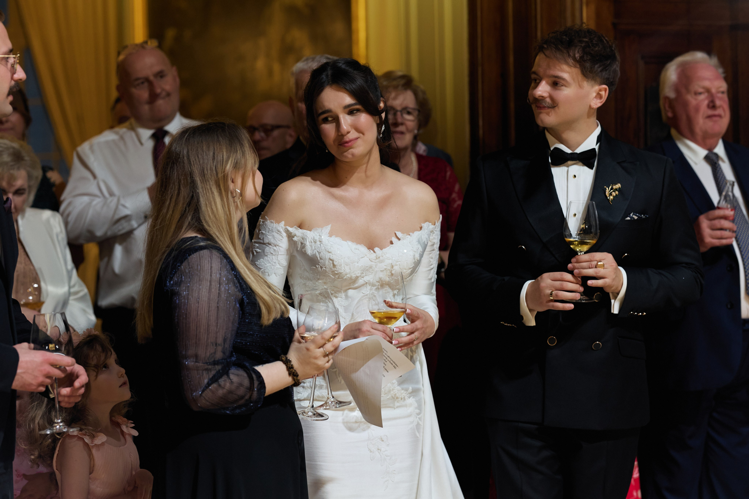 Wiktoria & Kacper. Pałac Goetz. Fotograf ślubny i rodzinny w Krakowie Yana Klymova