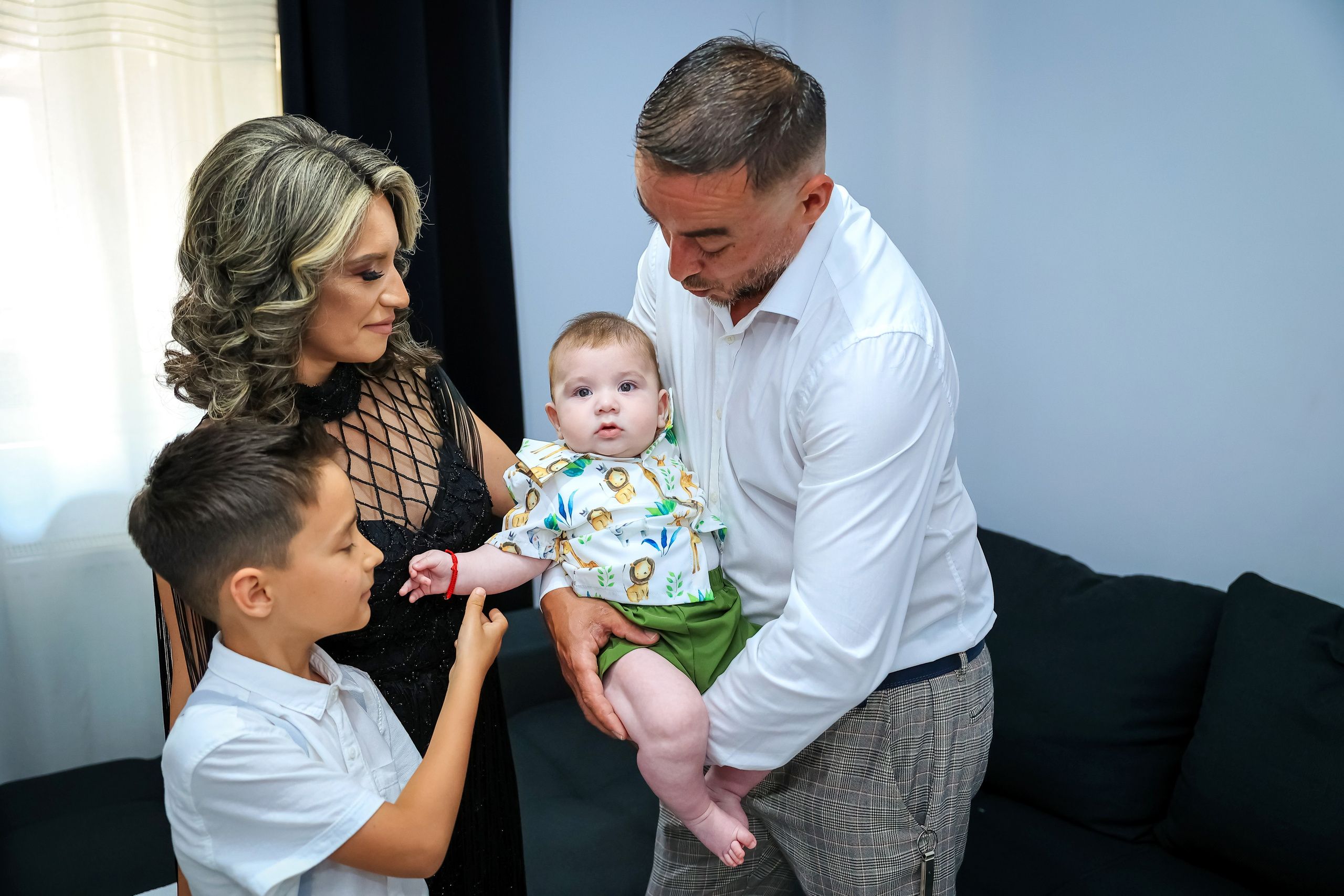 Andrei Damian. Moments By Gub