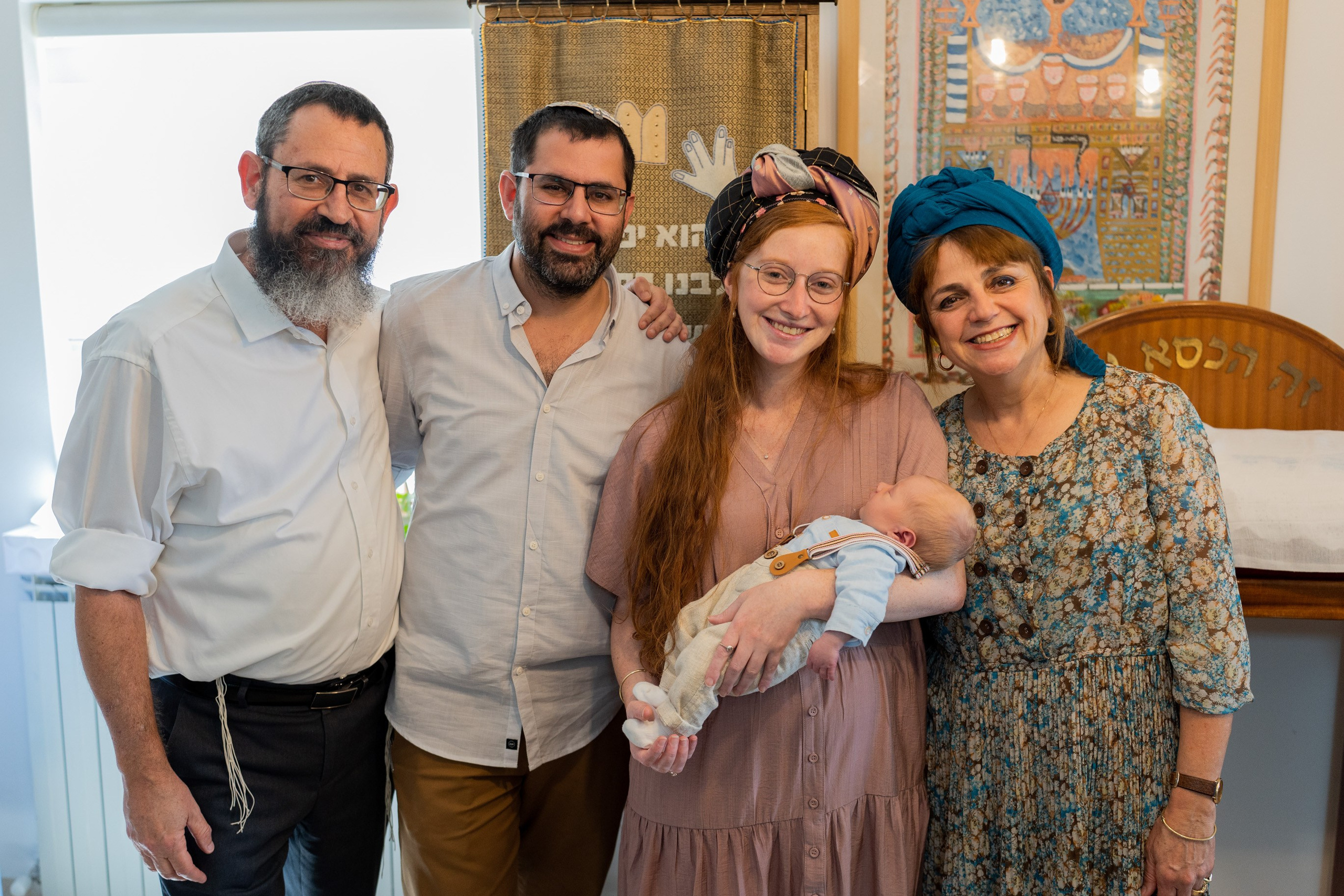 משפחת ברנד. יוסף מזרחי צילום חתונה, ברית וזוגיות. צלם מקצועי שאוהב להוציא אתכם הכי יפים ברגעים הכי מרגשים