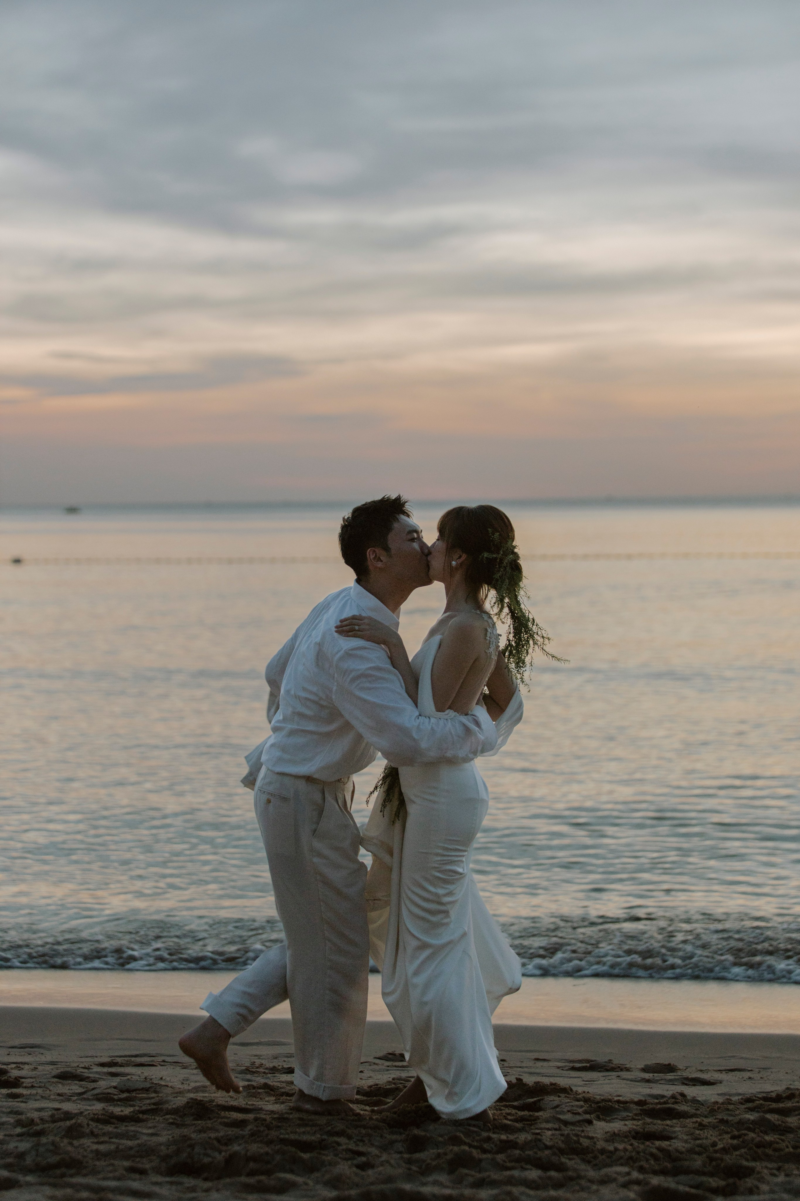 KOKI & ENOCH. WEDDING PHOTOGRAPHER IN VIETNAM