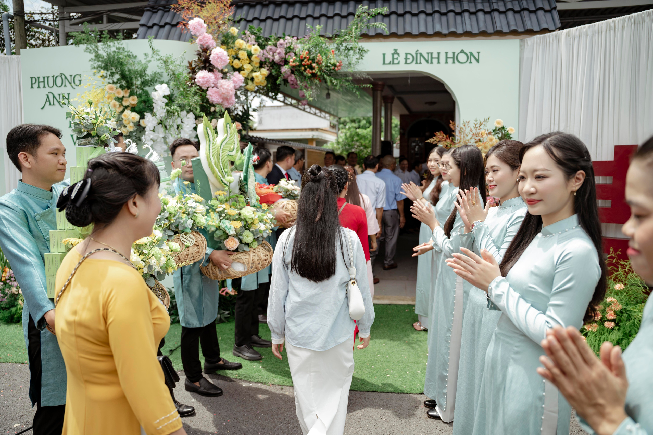 VINH & ANH. WEDDING PHOTOGRAPHER IN VIETNAM