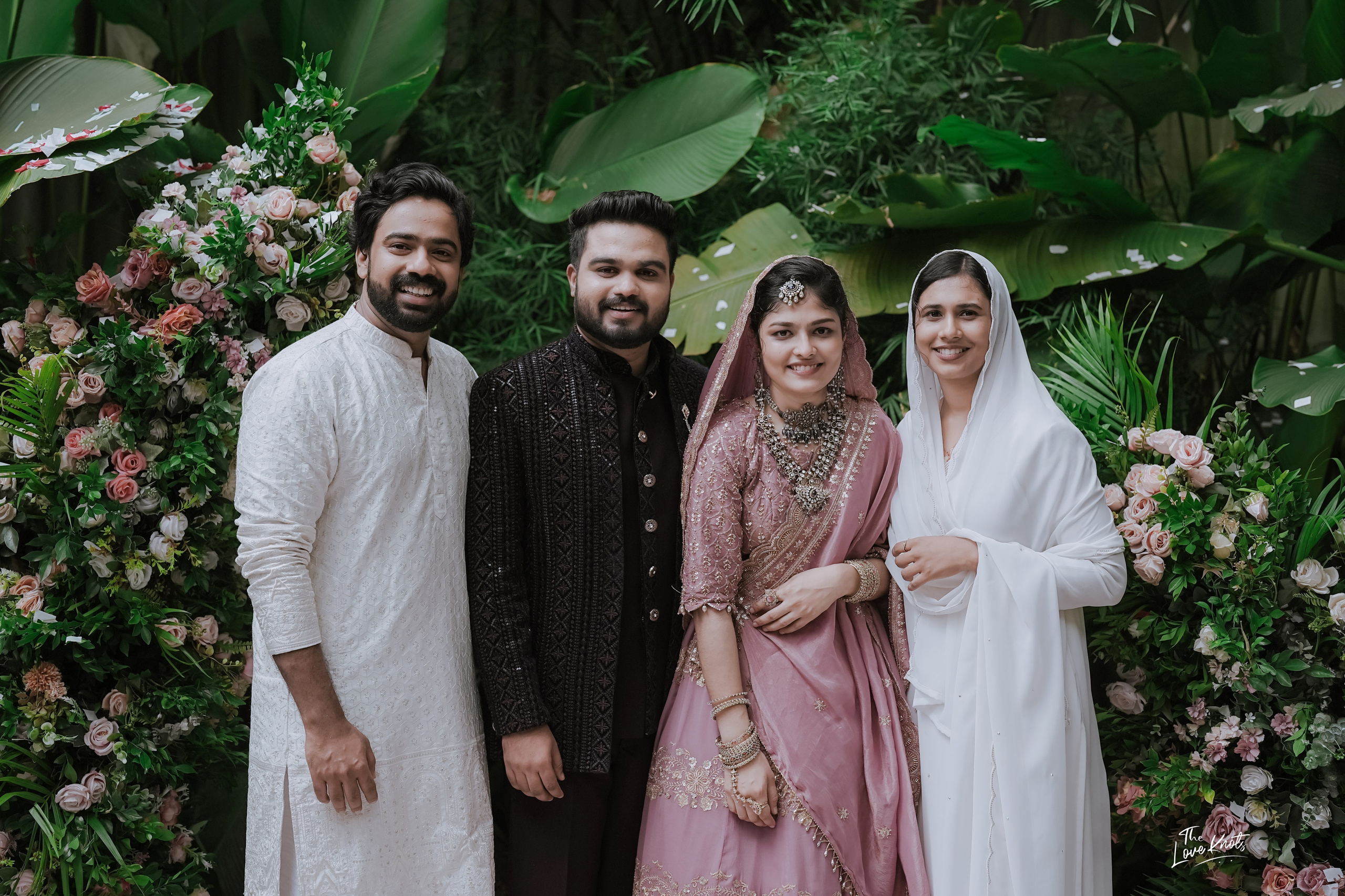 SHIBIL / RISLA. Theloveknots