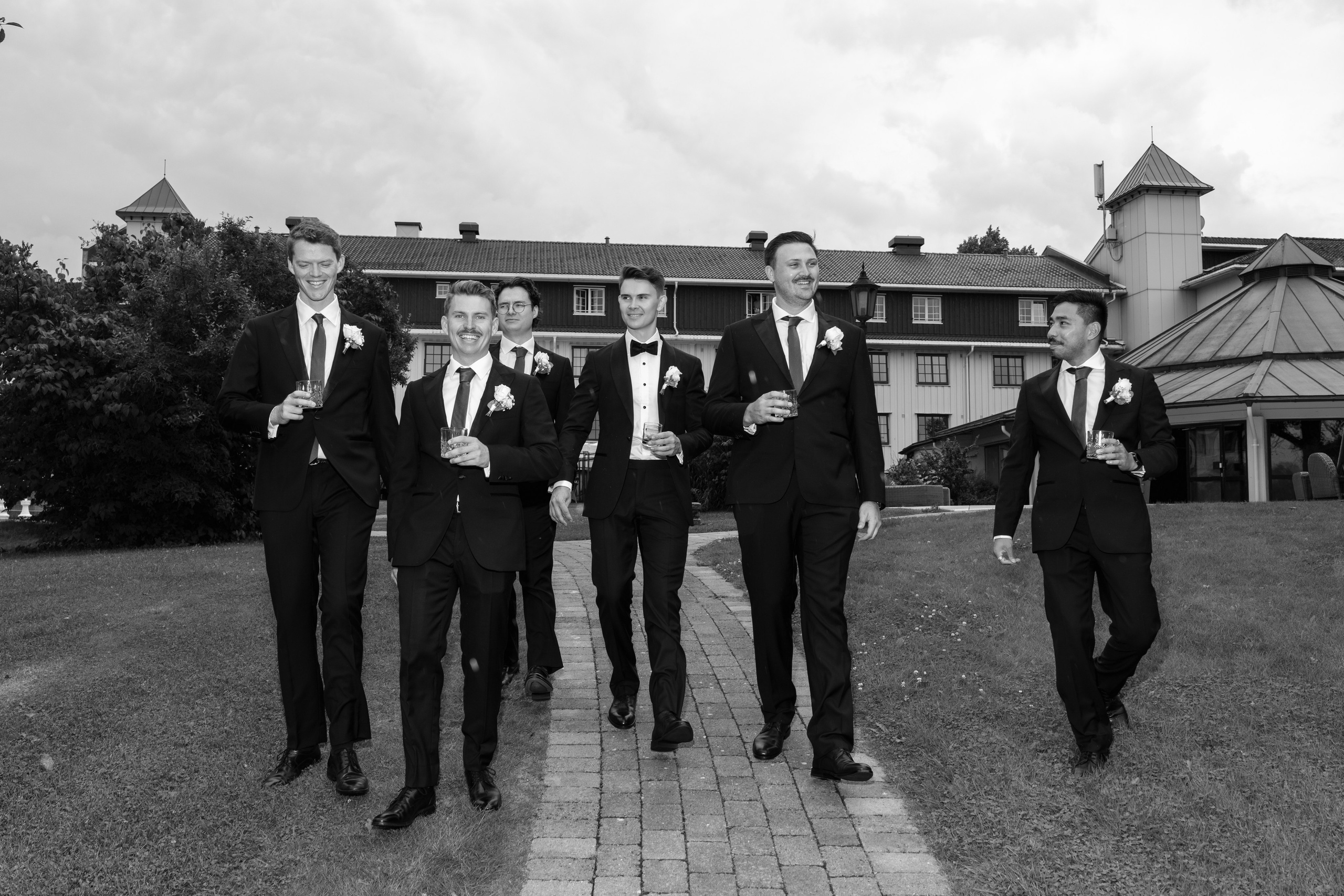 HANNA & CAMERON. Wedding Photographer in Marbella, Como, Tuscany, Cannes