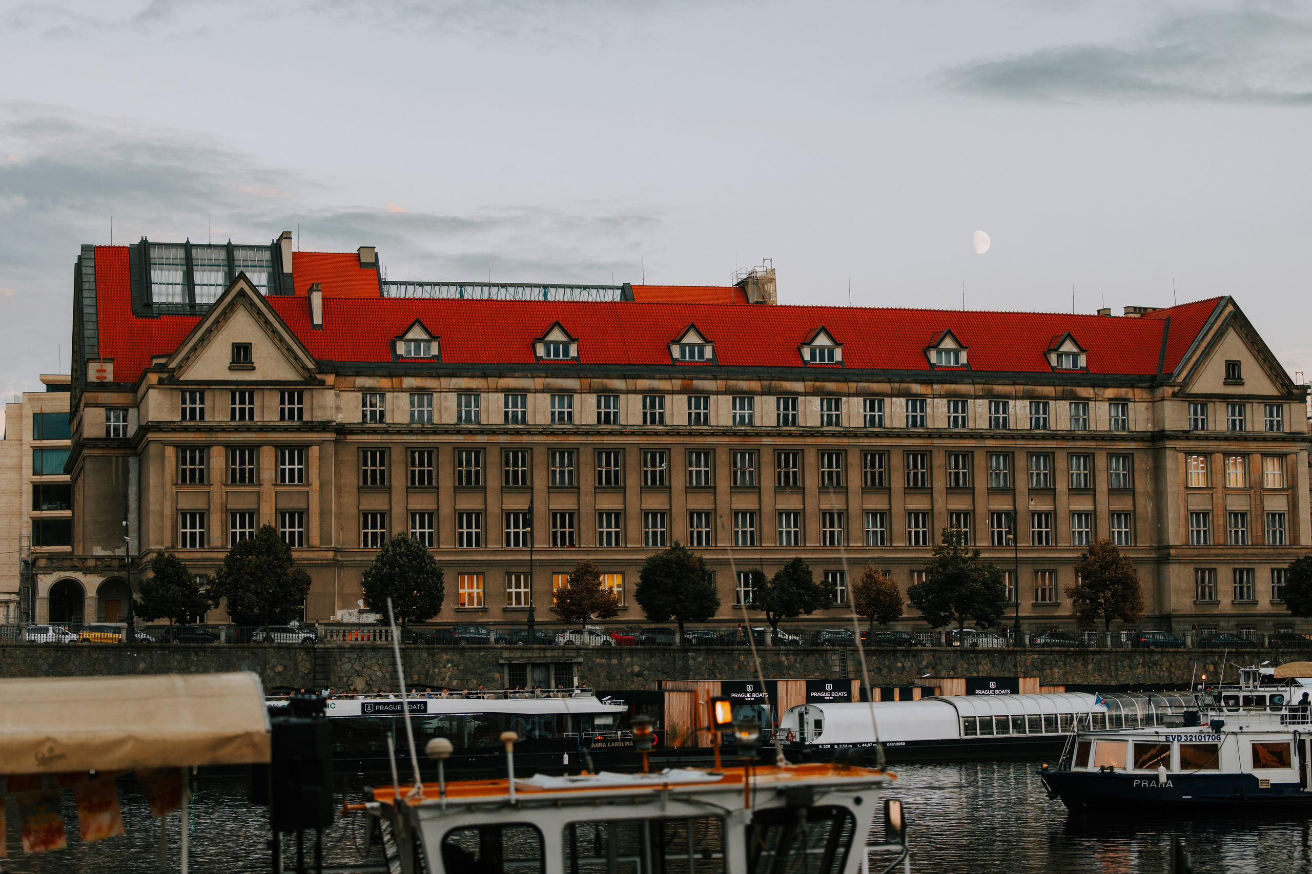 Johanneshof, Prague. AMIR BUCHNIK PHOTOGRAPHER