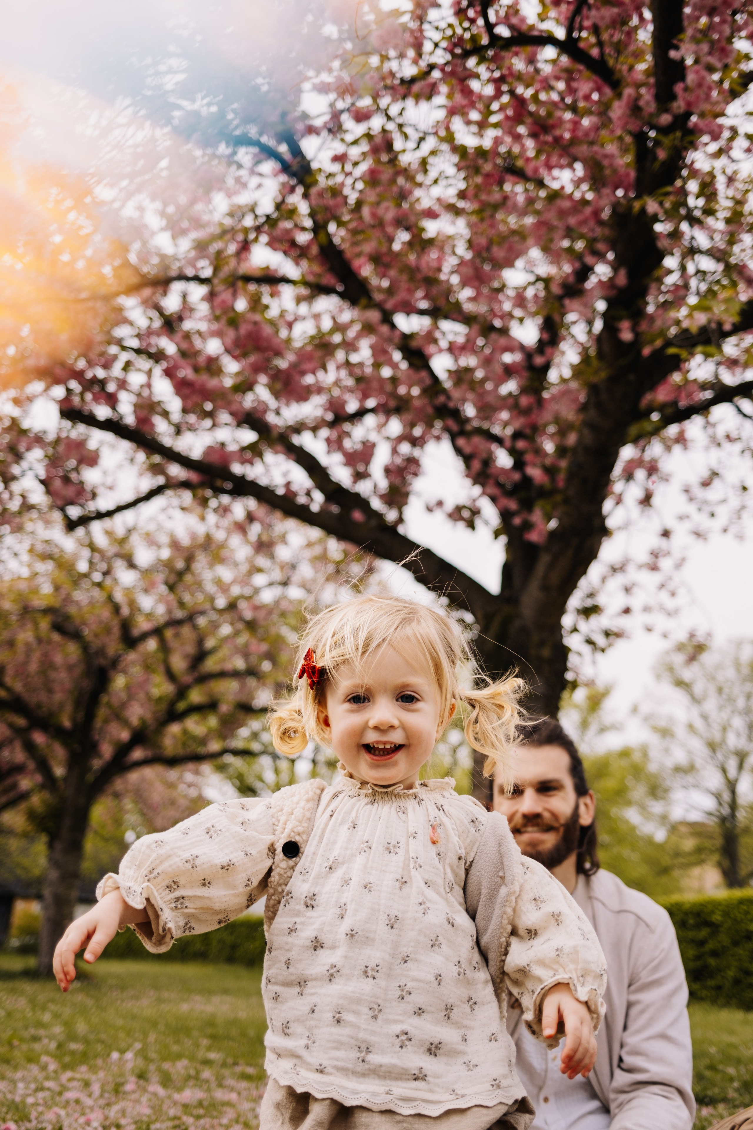 Memories in Bloom. Professional Photographer in Berlin — Portraits, Love Story, Events, F