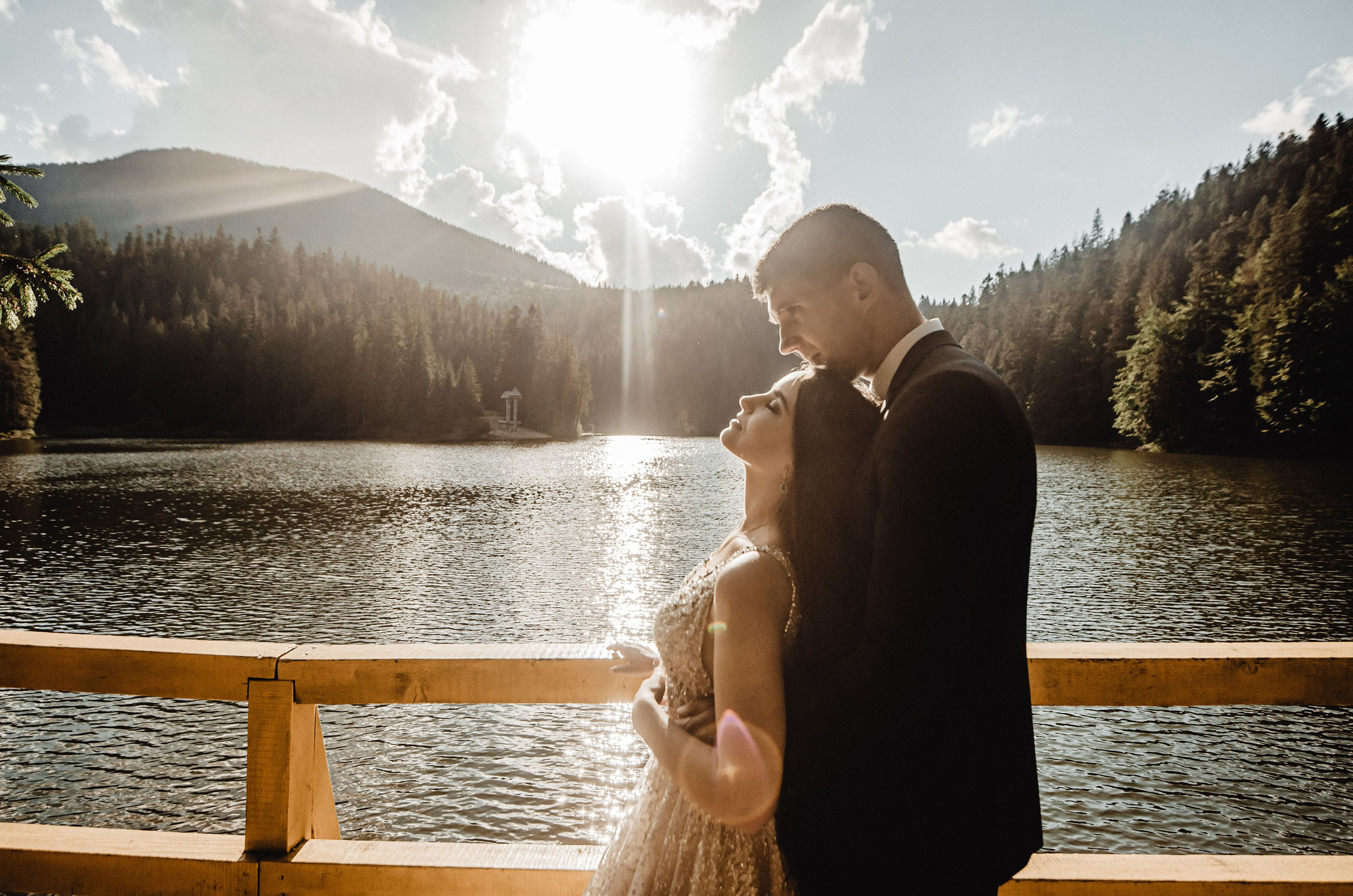 Андрій та Христина (дозйомка Синевір). Весільний та портретний фотограф Кизим Арсен