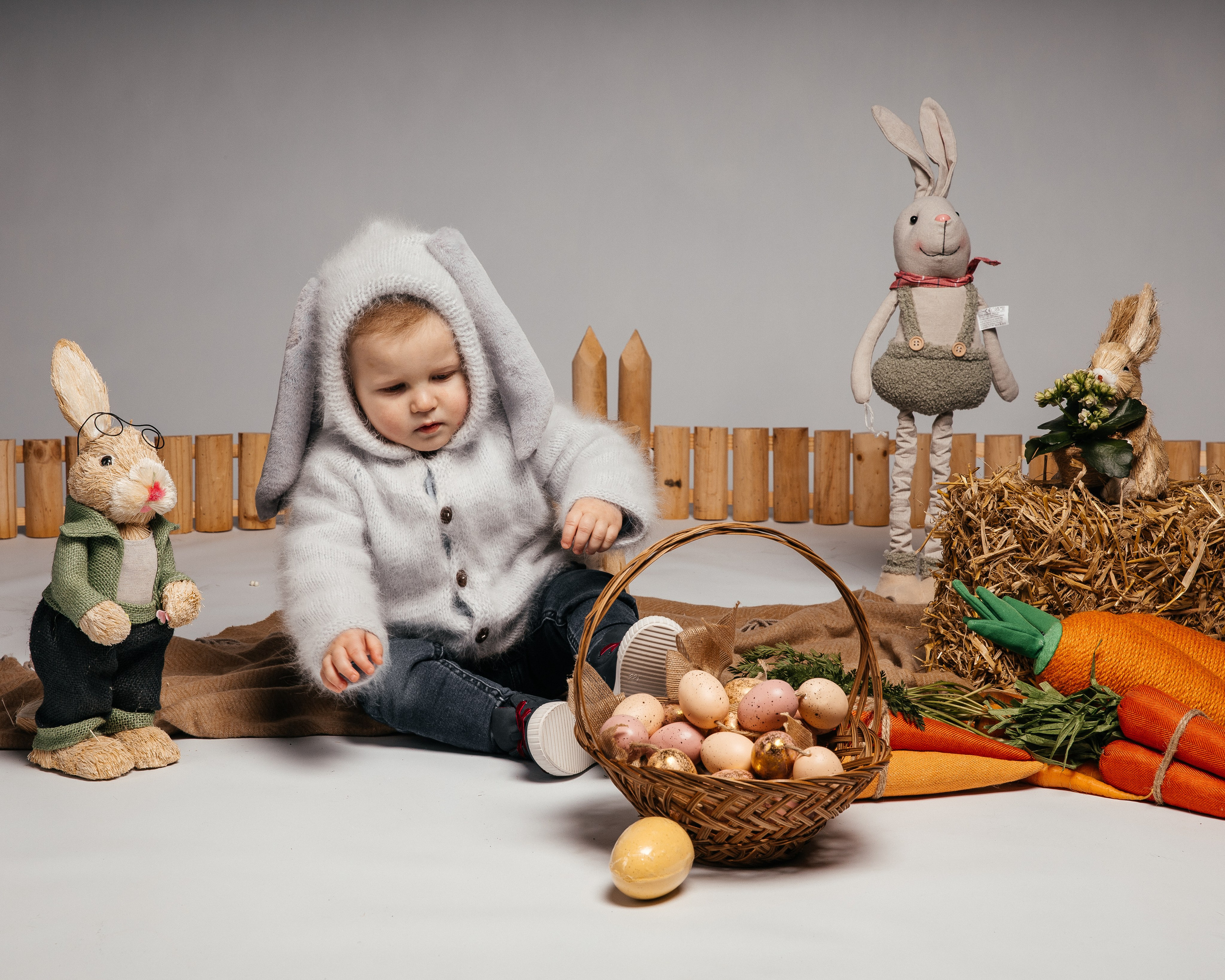 Easter Photoshoot. Https://valeriubriciuc.com/