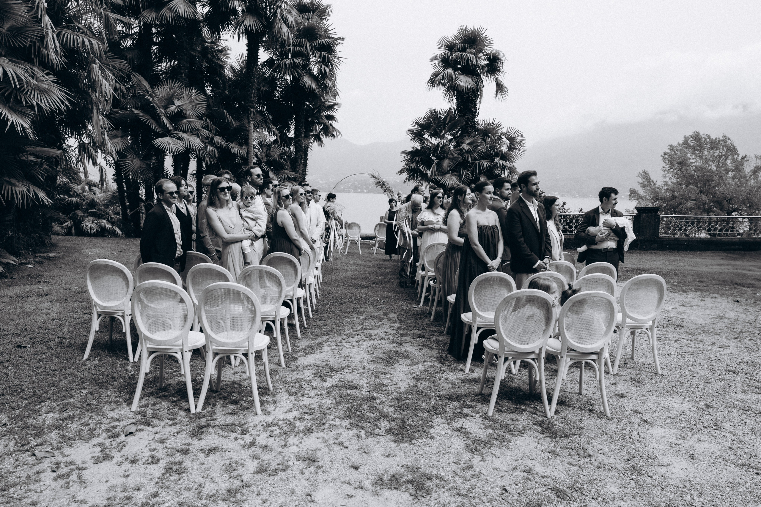 LAURA AND DOMENIK_LAKE MAGGIORE. PHOTOGRAPHER IN ITALY