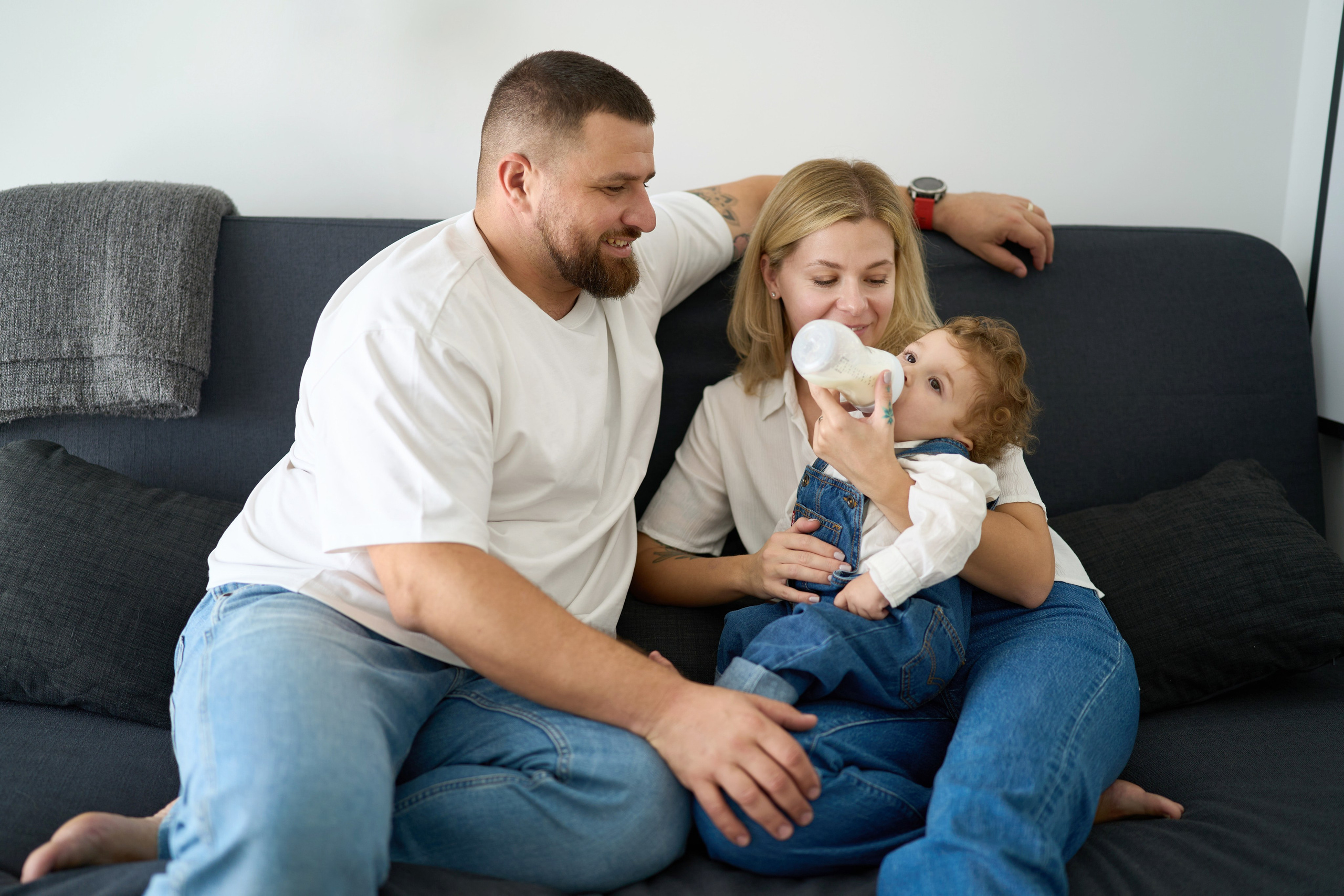 Gilad is 1 year old. צלם אלכס ברט בישראל