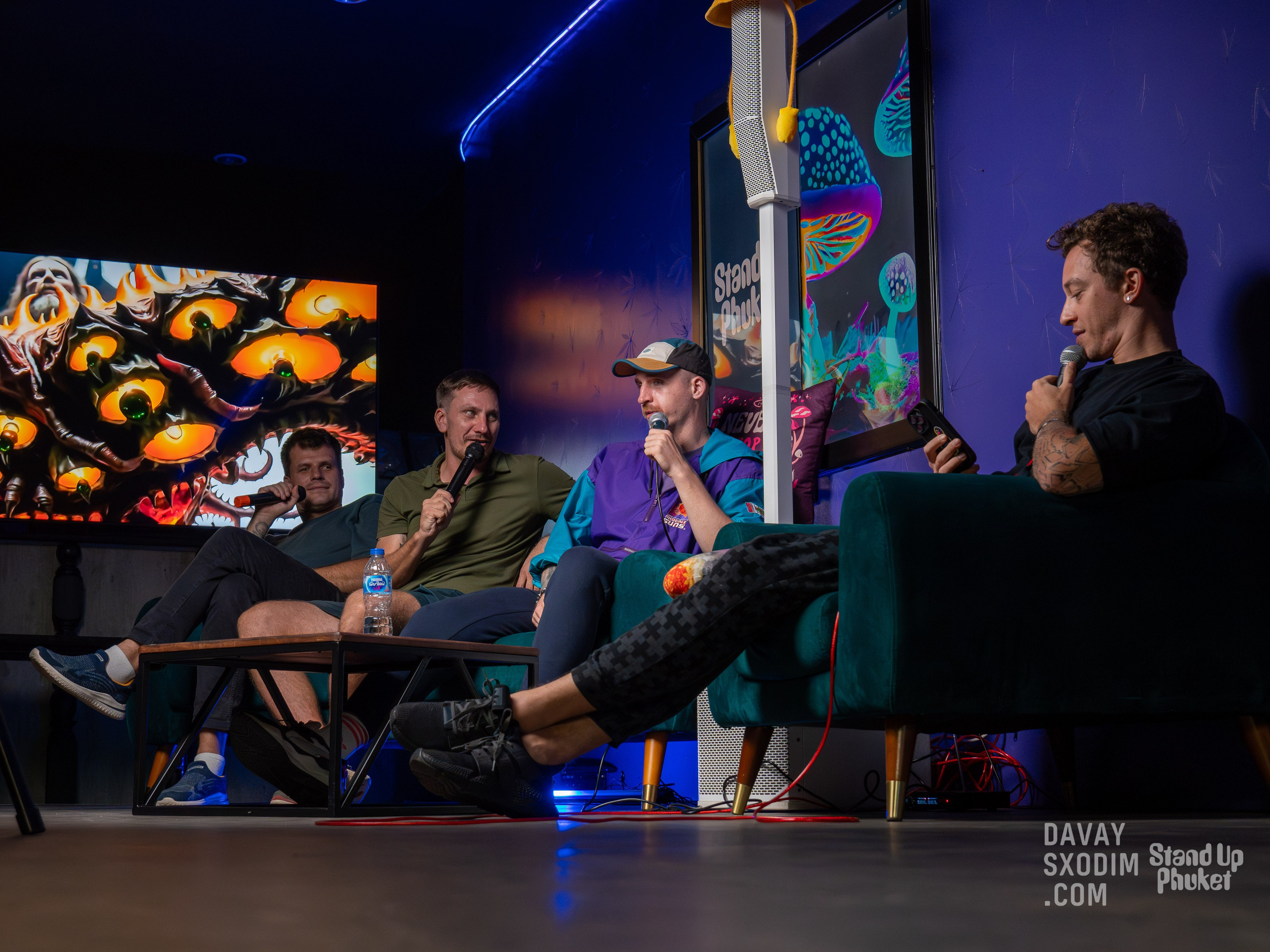 Standup-шоу «Тай-Болтай» | Фоторепортаж | Афиша | DAVAYSXODIM.com PHUKET. АФИША|ФОТОРЕПОРТАЖИ|ИВЕНТЫ|ПХУКЕТ