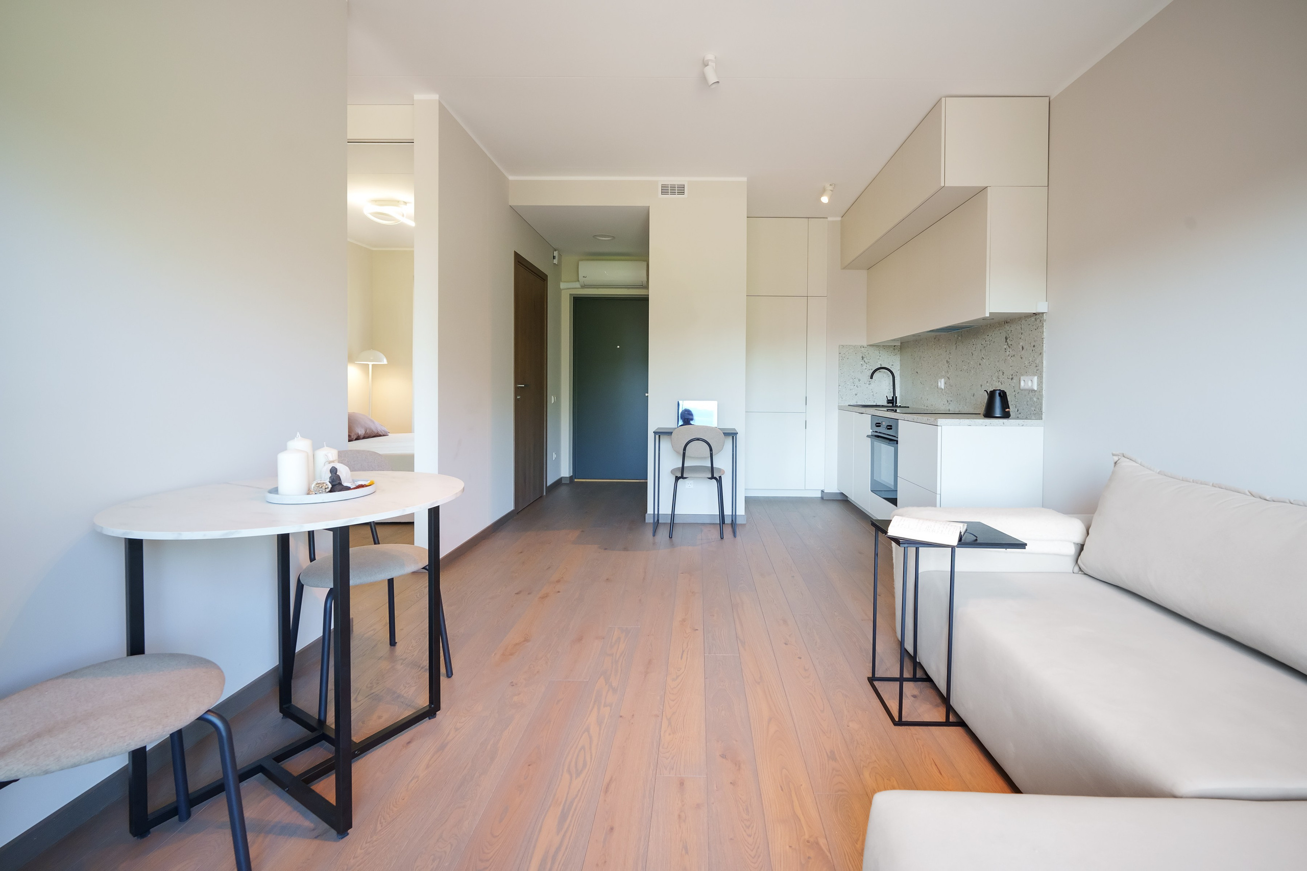 Kaukysos g. 3. Elina Sapiega fotografė Vilniuje