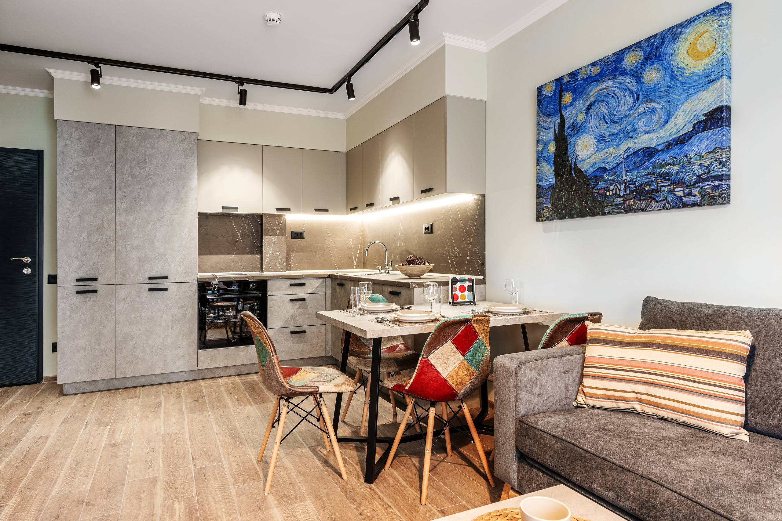 Апартаменти за Booking. Професионален фотограф в Пловдив и областта