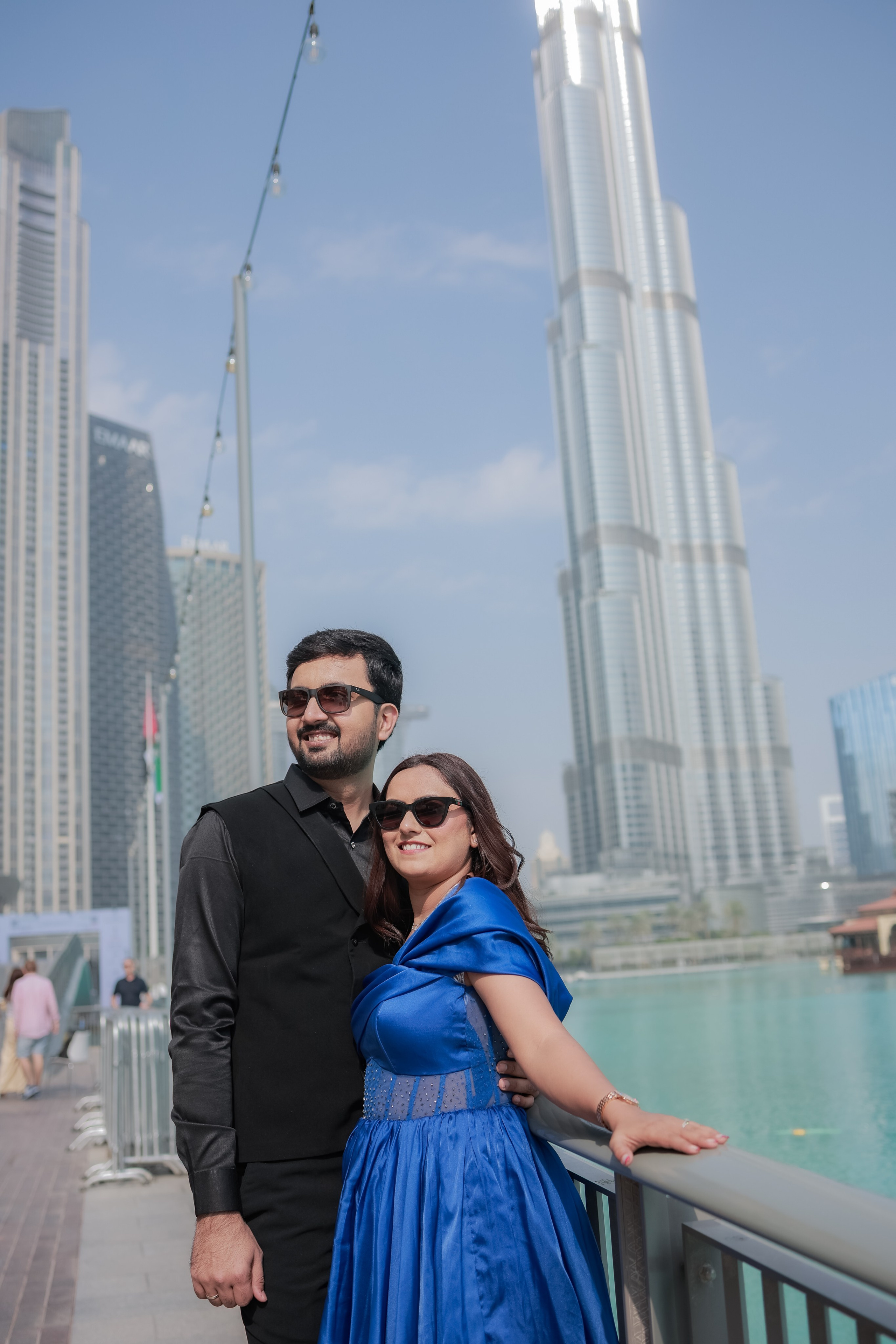 COUPLE SESSIONS. Love Emotions Weddings