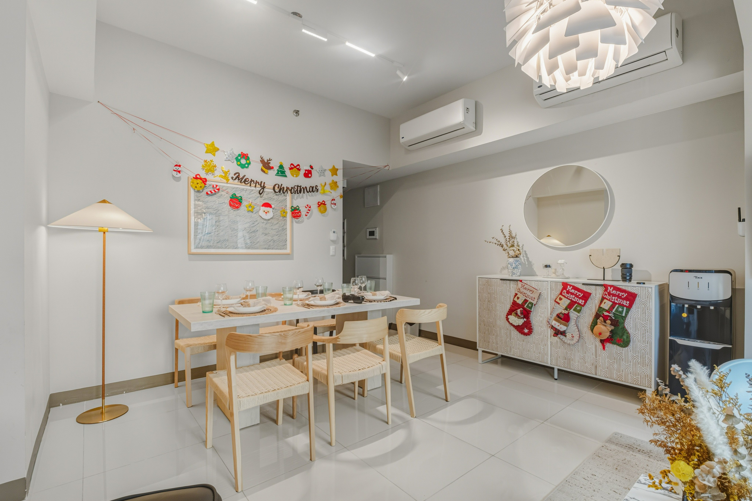 Uptown Parksuites // BGC. Interior & Architectural Photographer Philippines | Argen Carlo Camaclang