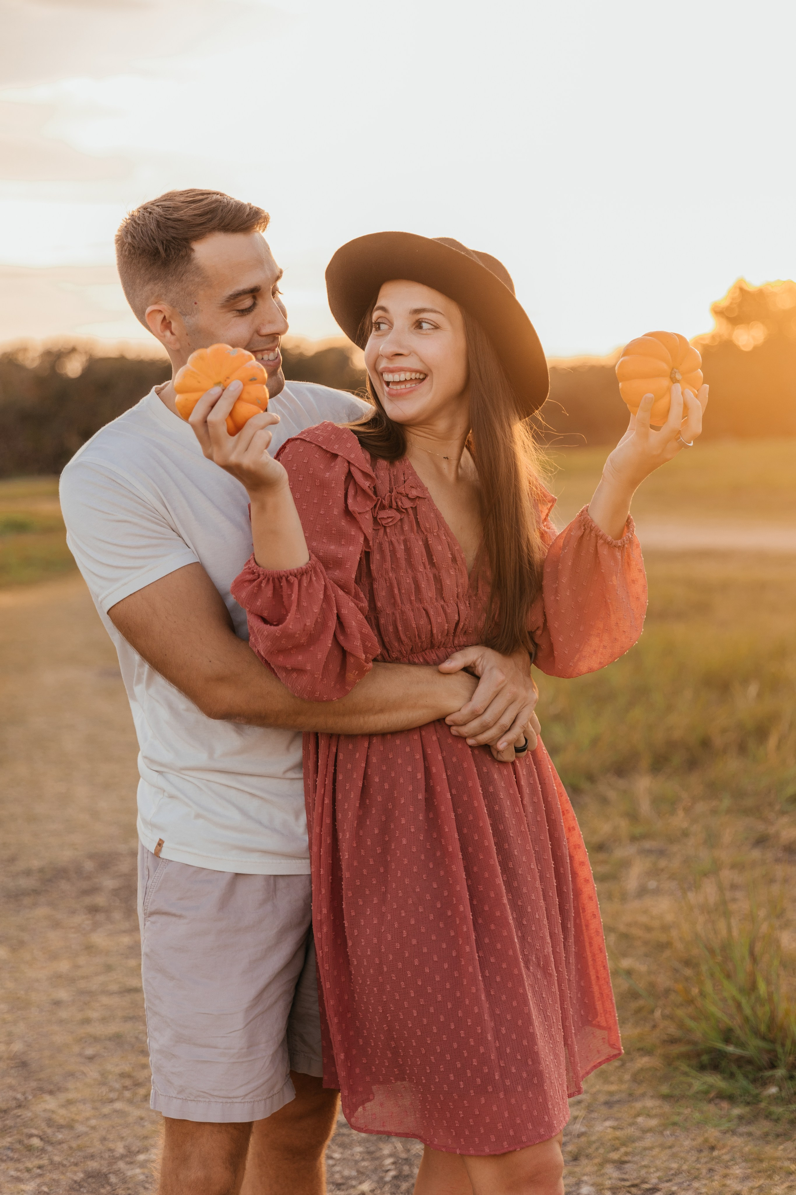 FALL Mini Session. Professional Photography in Austin, TX — Family, Newborn, Maternity