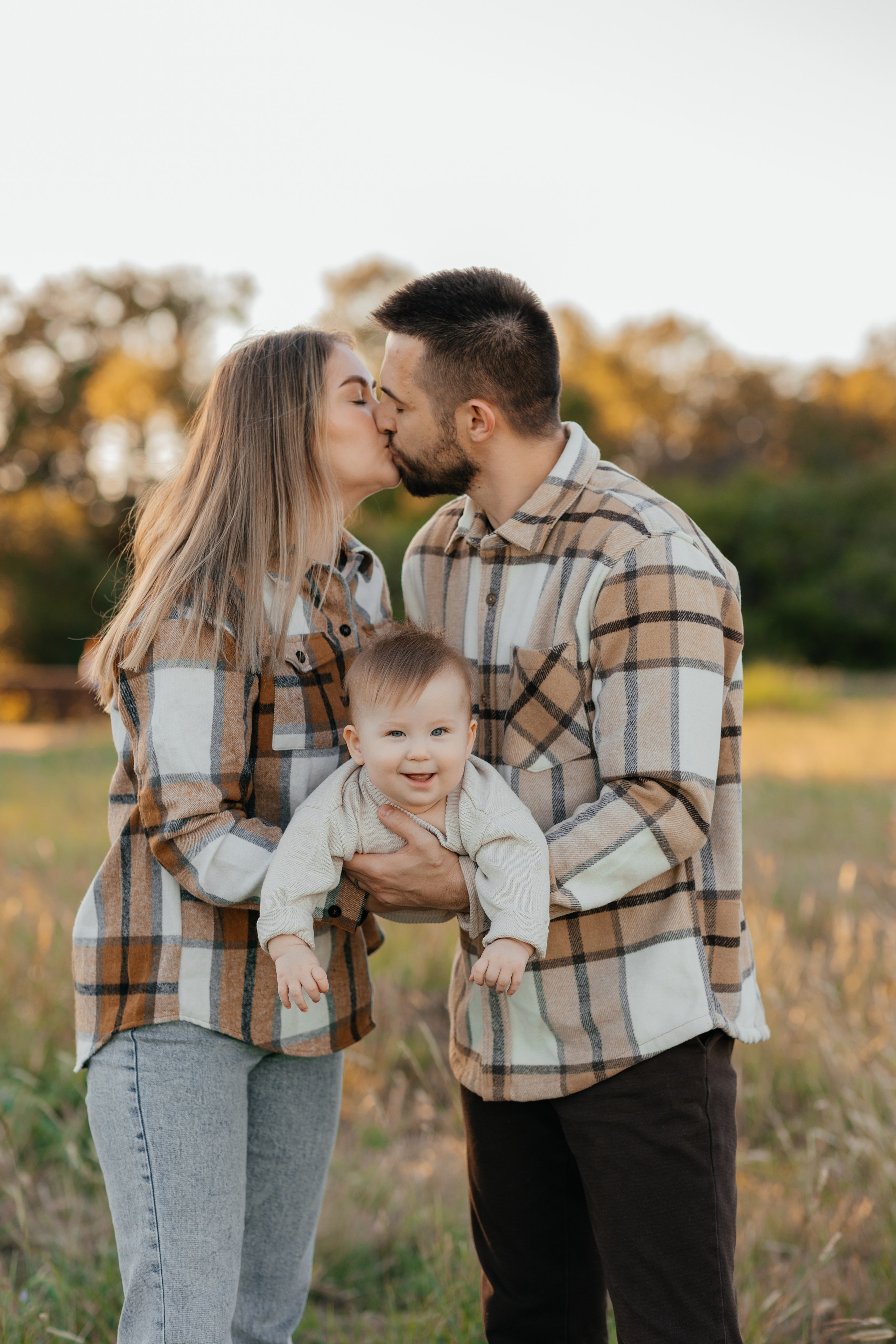 FALL Mini Session. Professional Photography in Austin, TX — Family, Newborn, Maternity