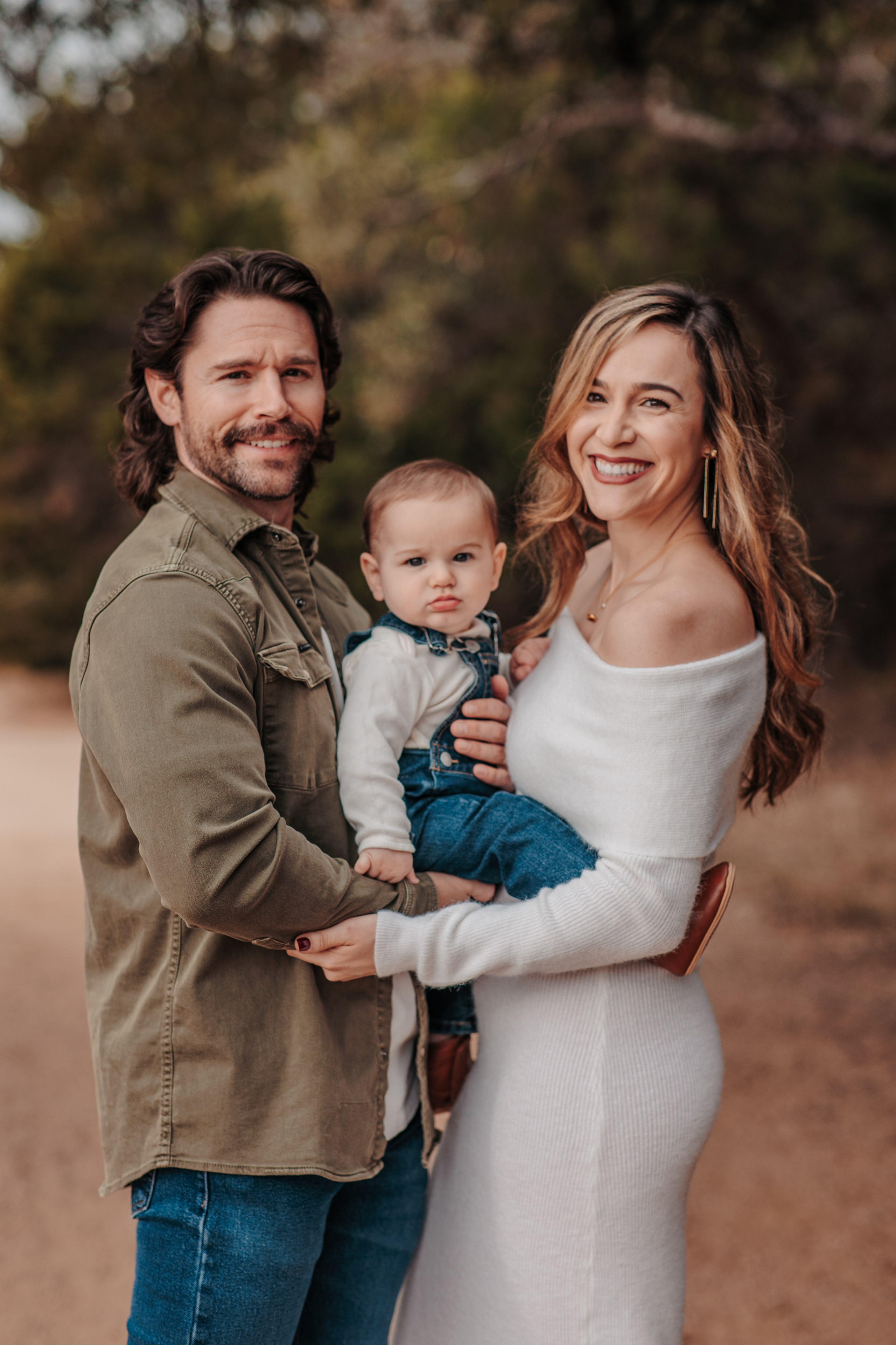 FALL Mini Session. Professional Photography in Austin, TX — Family, Newborn, Maternity