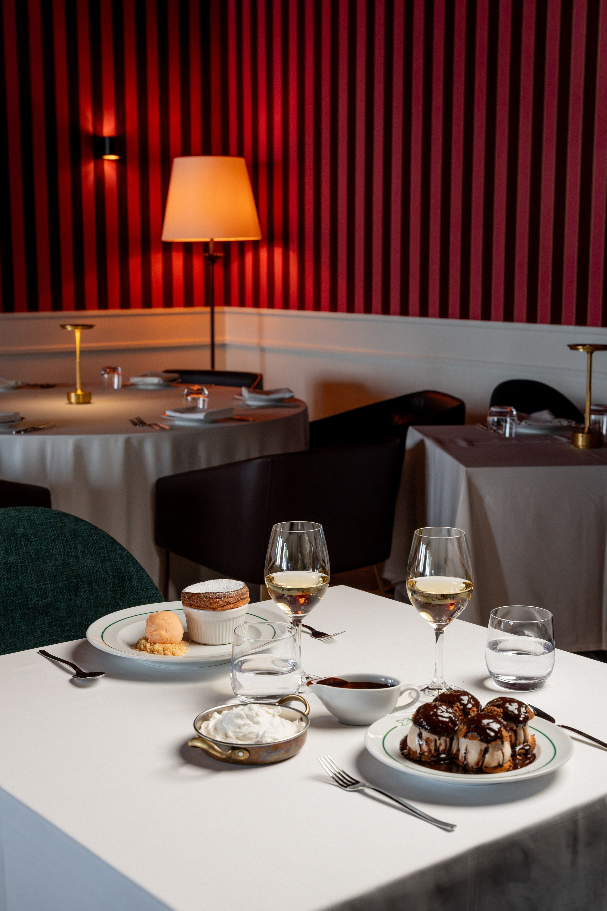 RESTAURANTES — PINE CLIFFS XXL BY OLIVIER. Forma Studios