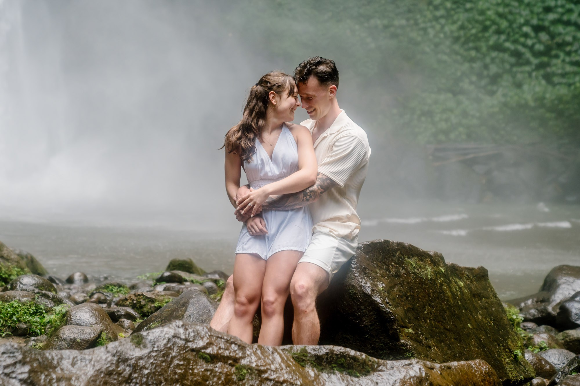 Marriage Proposal. Female Photographer in Bali