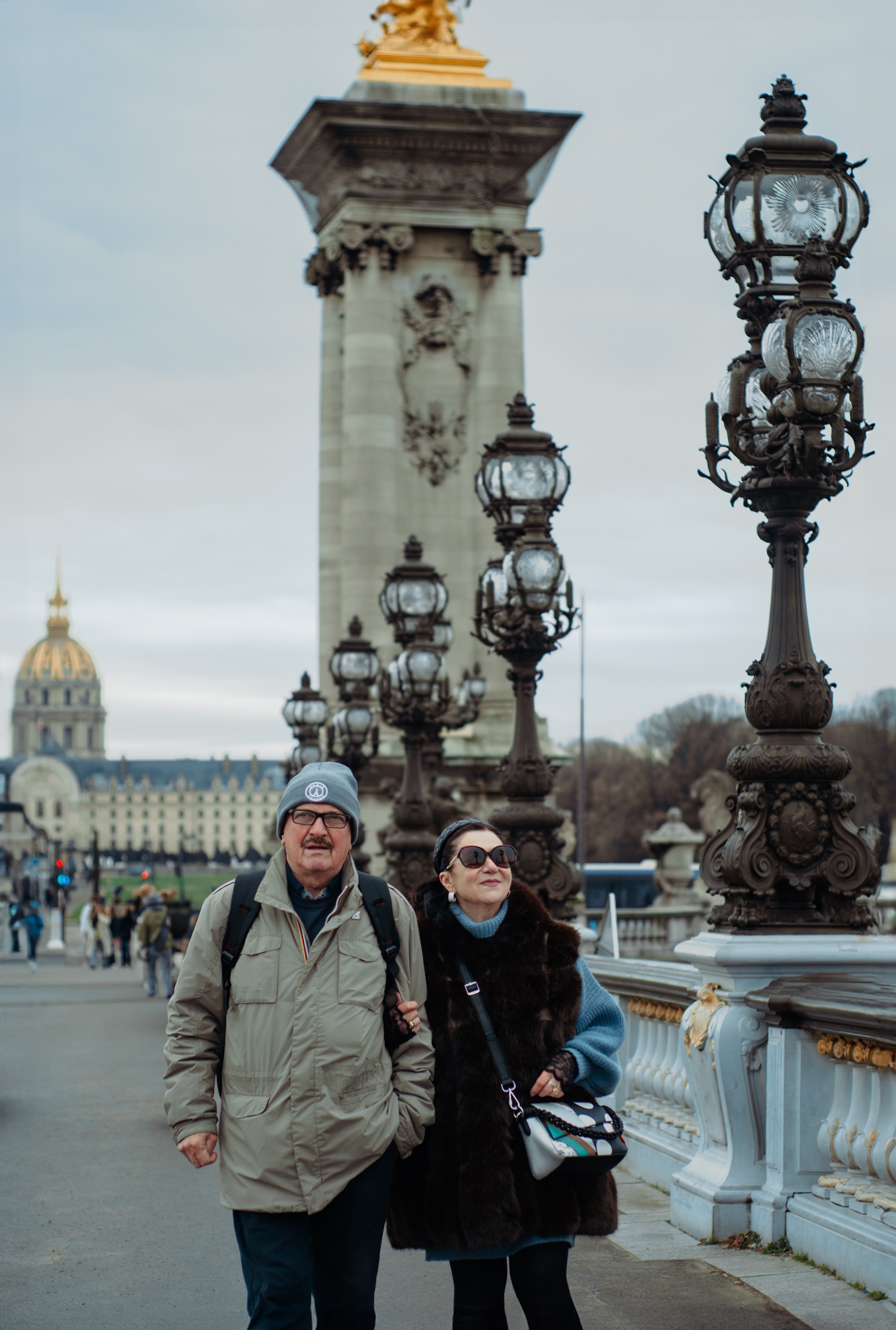 Photoshoot in Paris for the elderly couple. Paris photographer — Polina Osipova