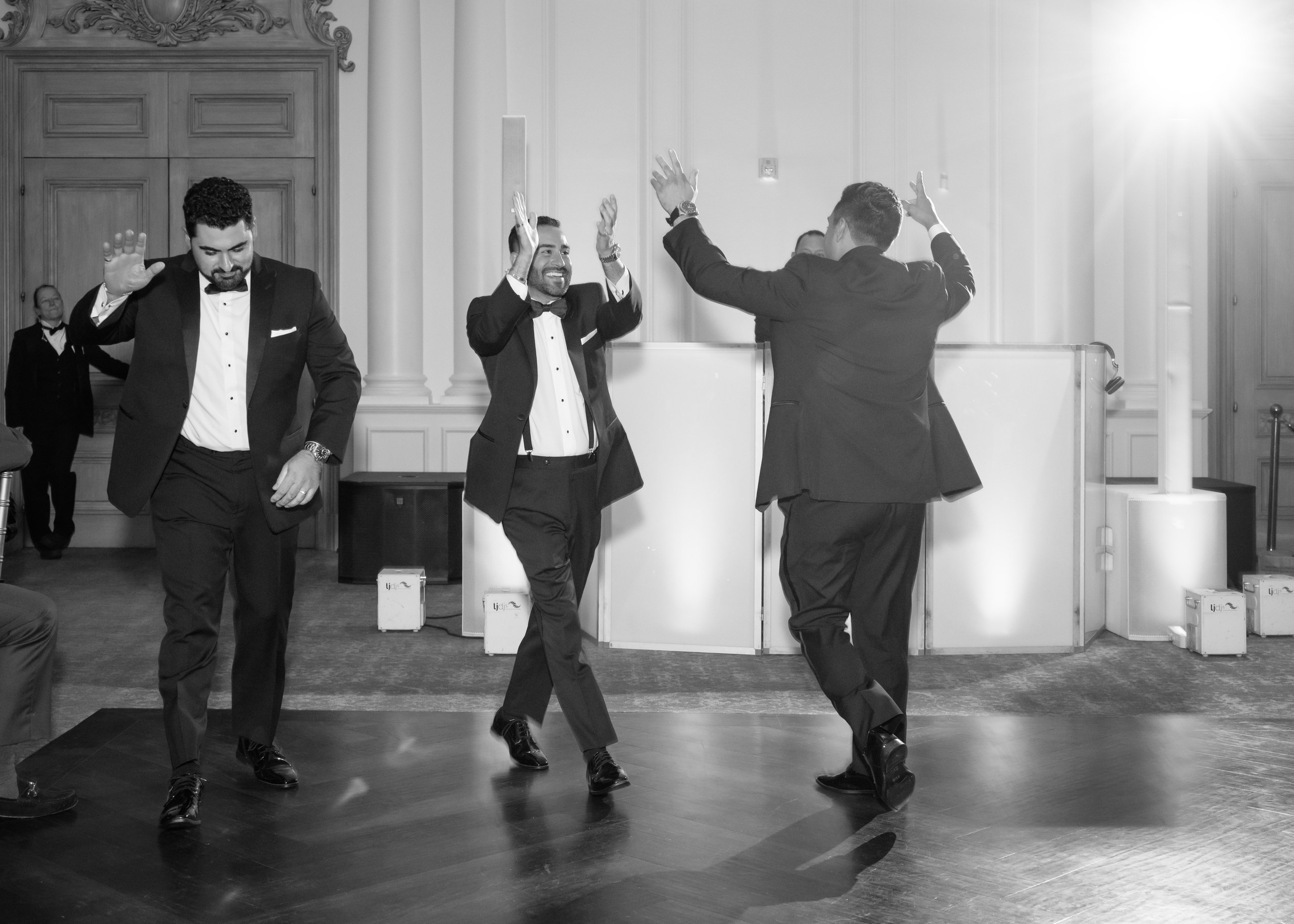 Arianeh & Michael, Park Chateau. Wedding Photo & Video