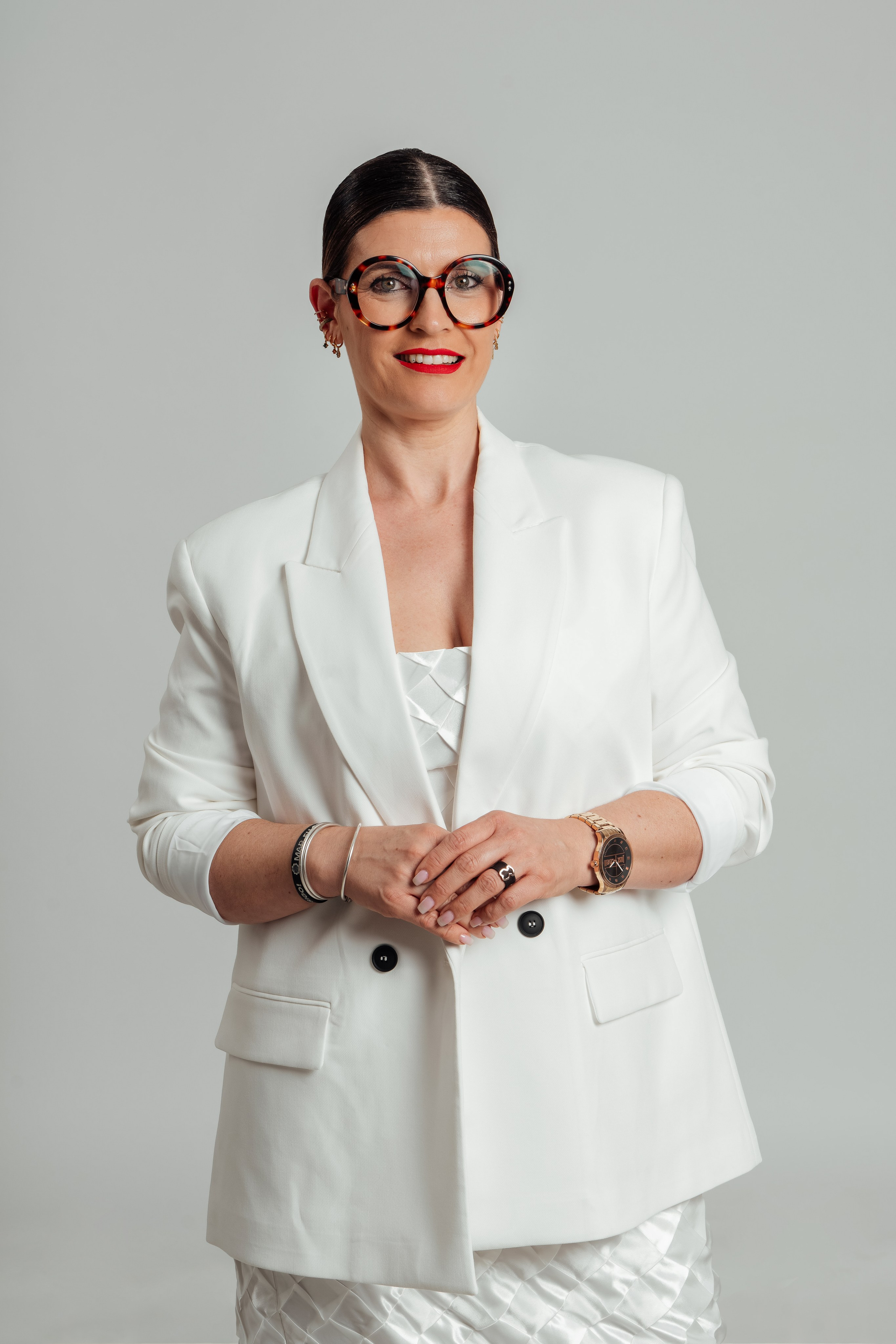 Nídia_. Portrait and fashion Photographer in Braga, Portugal