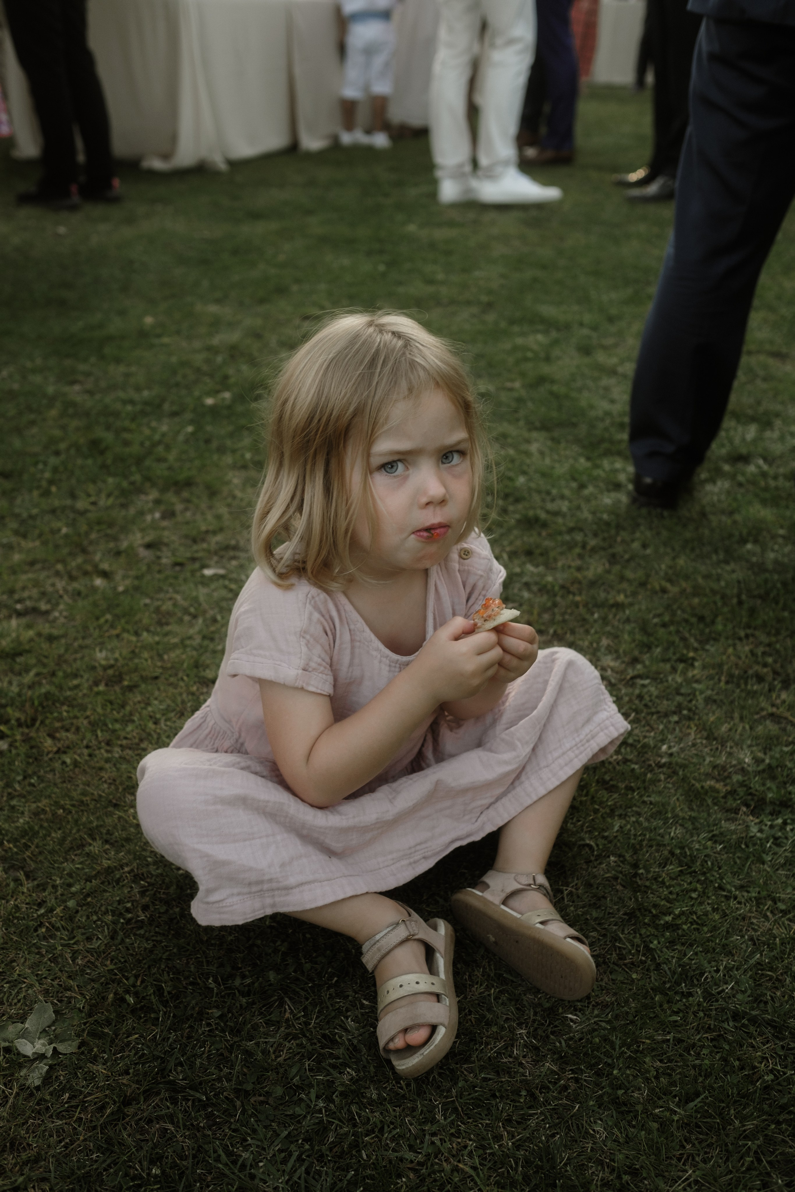 Svetlana & Alman. Monestir Sant Salvi. Paola fotógrafo / videografo de bodas en Barcelona