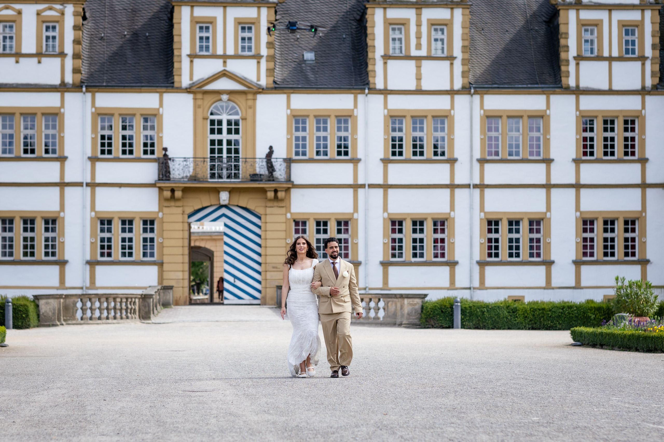 Hochzeit in Essen im Sommer – Natürliche Hochzeitsfotos & Emotionale Reportagen!. Hochzeitsfotografin in Gütersloh | Authentische Hochzeitsreportagen | TK Photographie