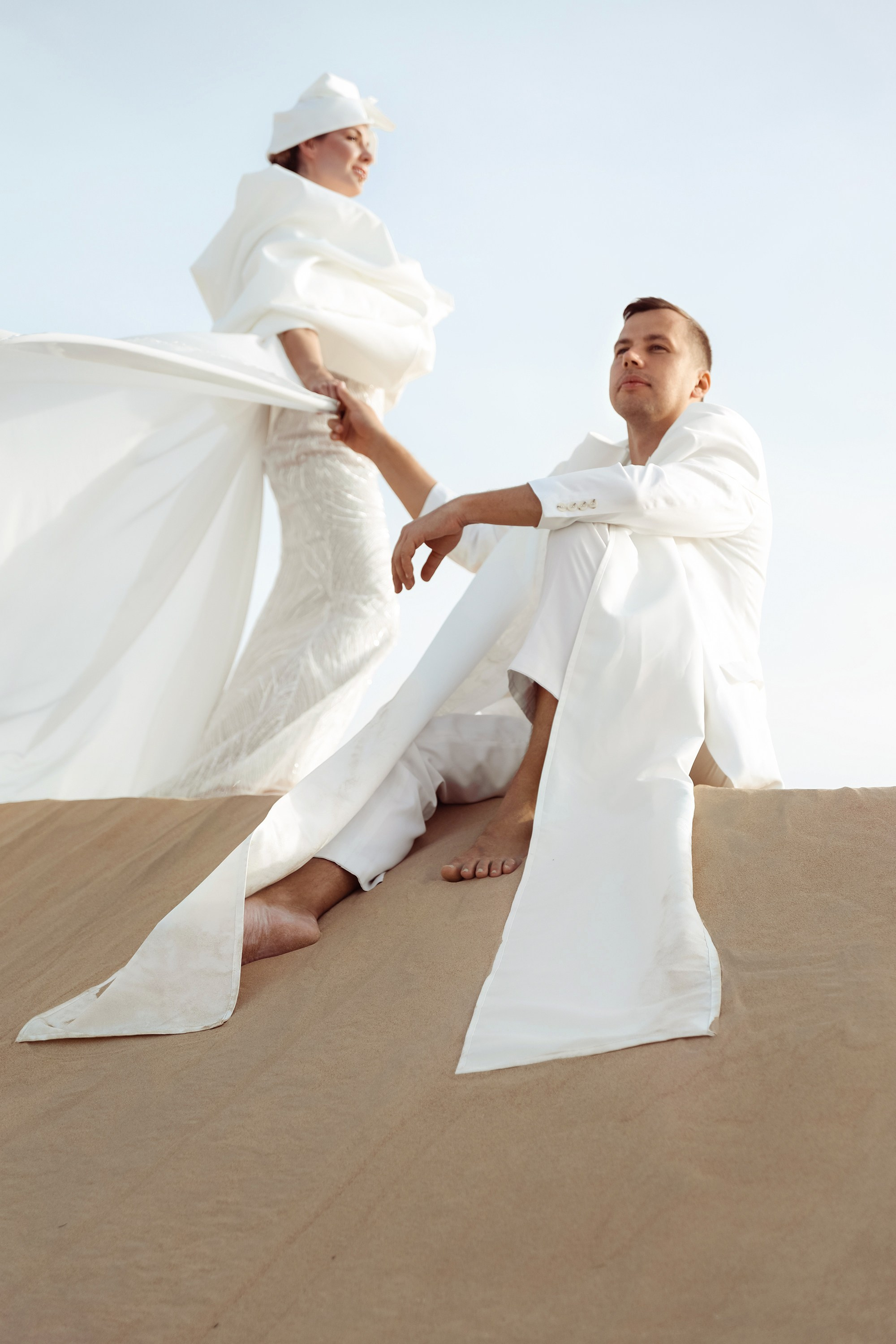 The bride is coming to a groom. Dubai, United Arab Emirates