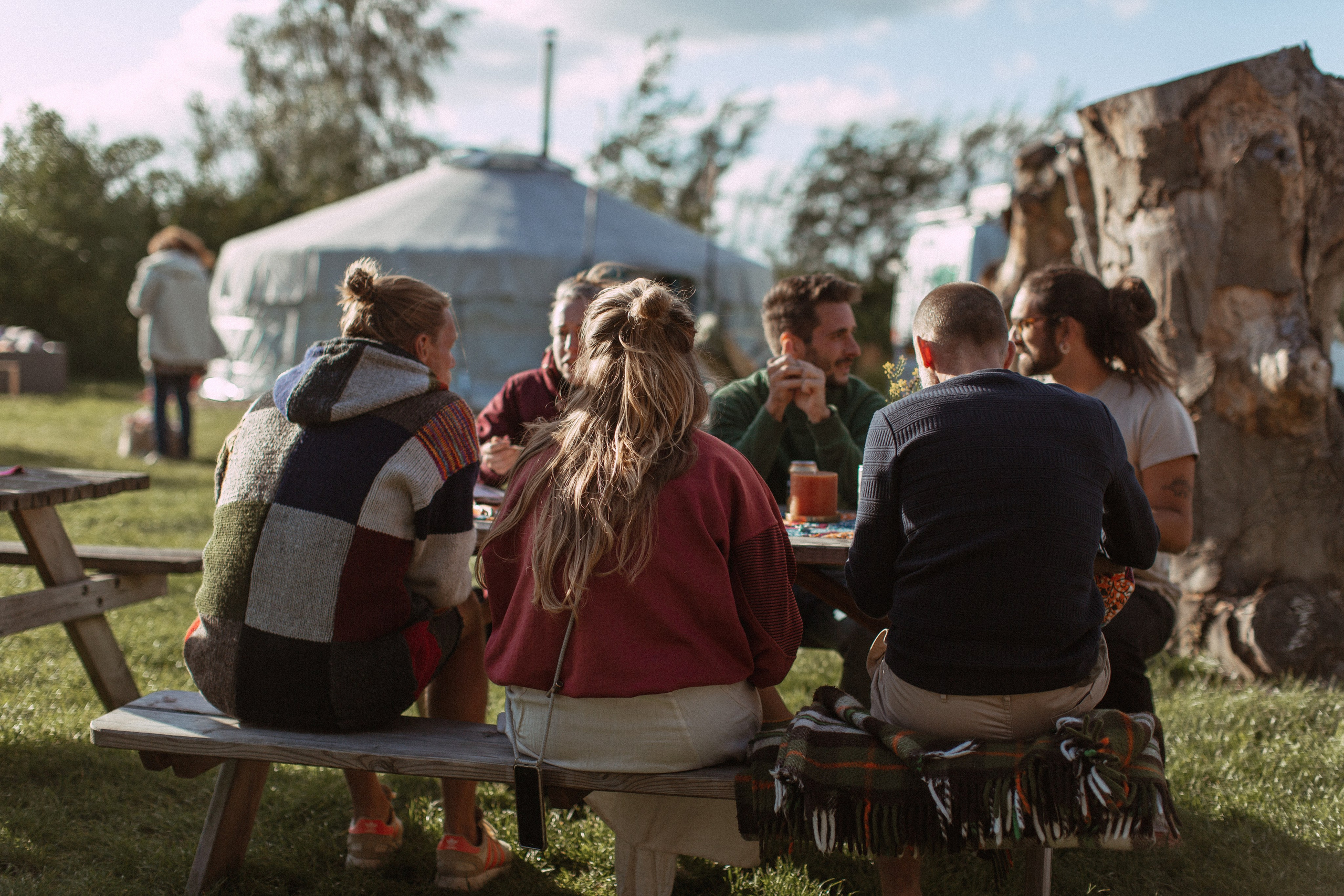 High vibes retreat reportage. True self