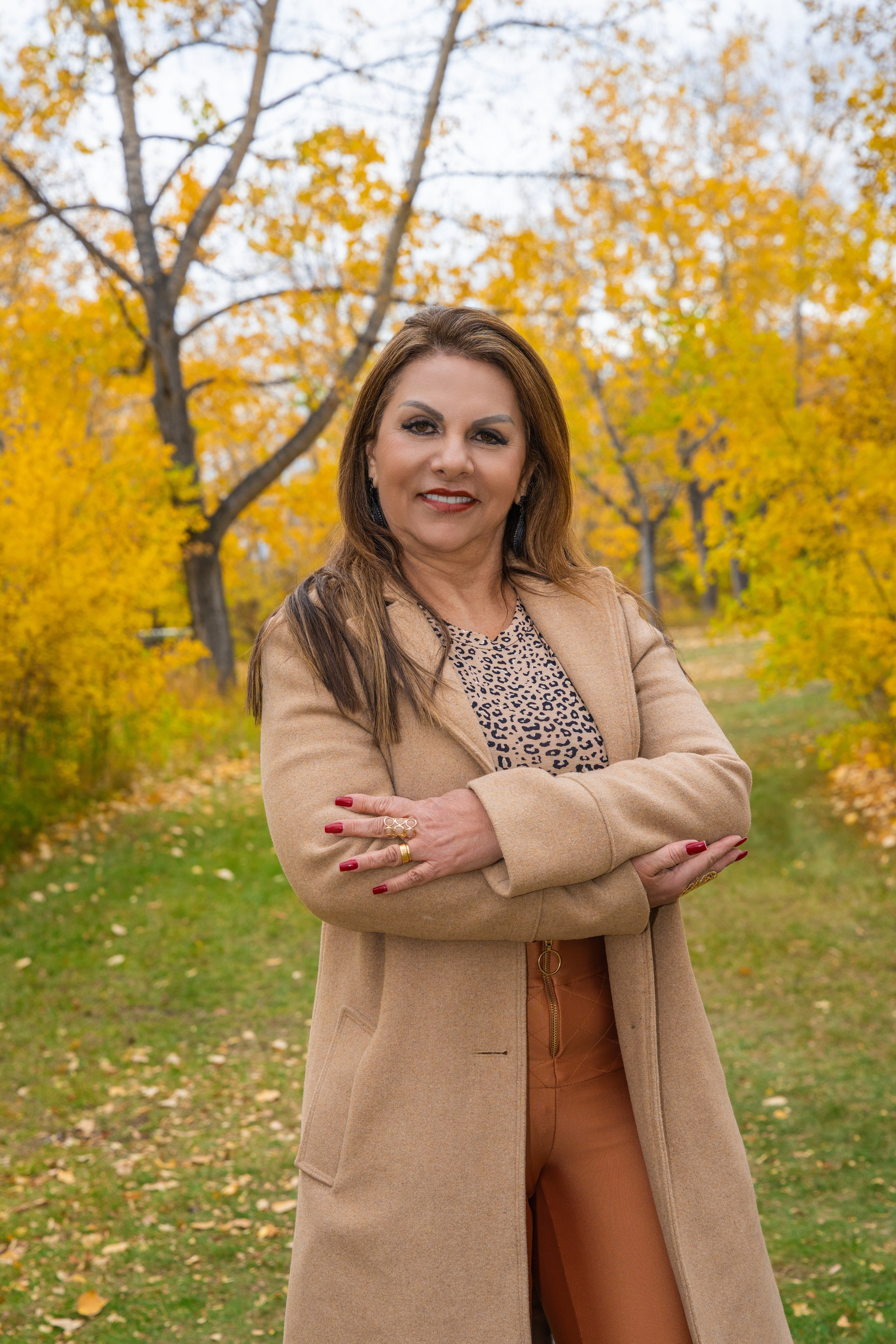 Ariana’s Family. Carlos Lima Photography — Photographer in Calgary