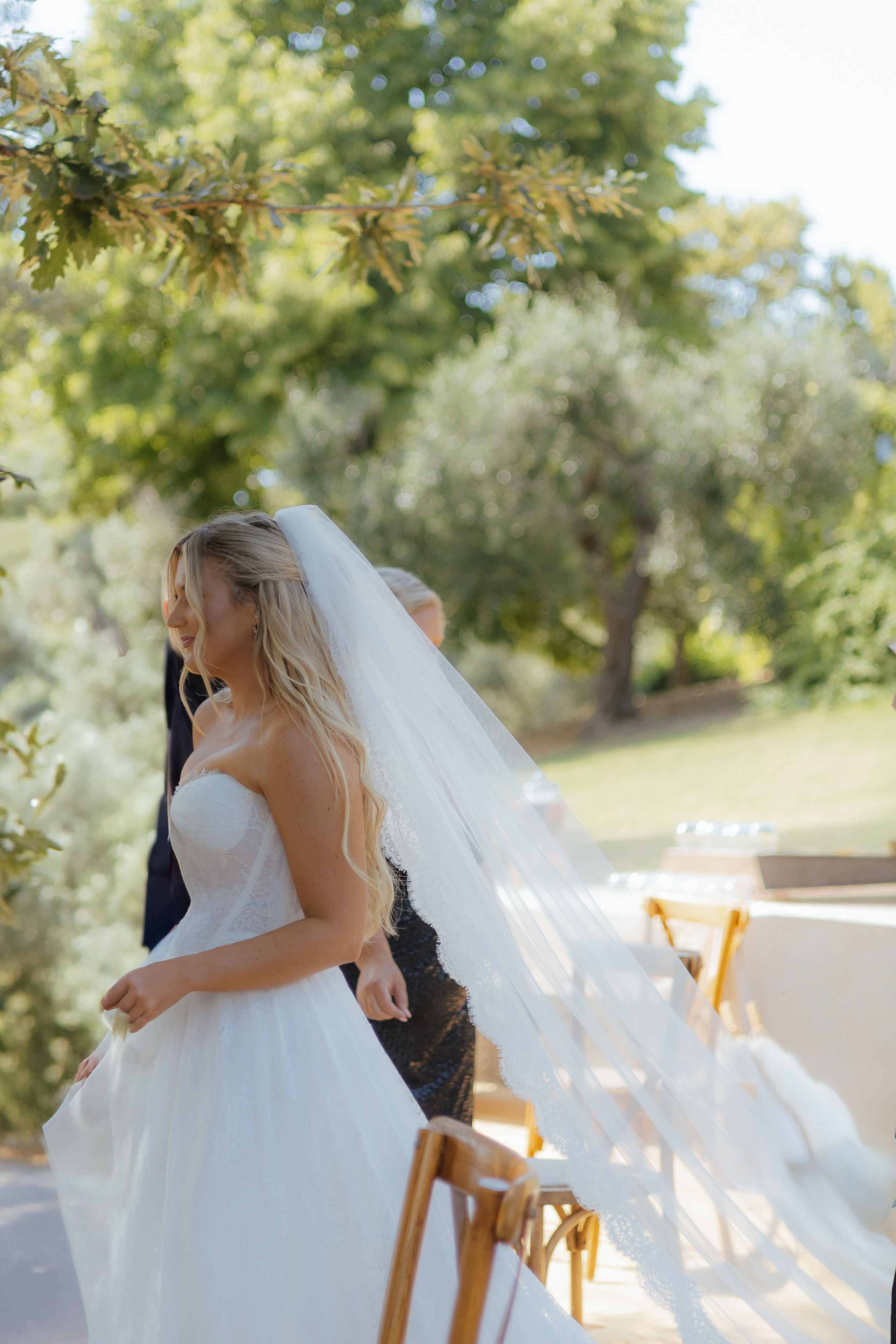 Wedding in Tuscany. Sara Luca Wedding Photographer in Italy and Europe