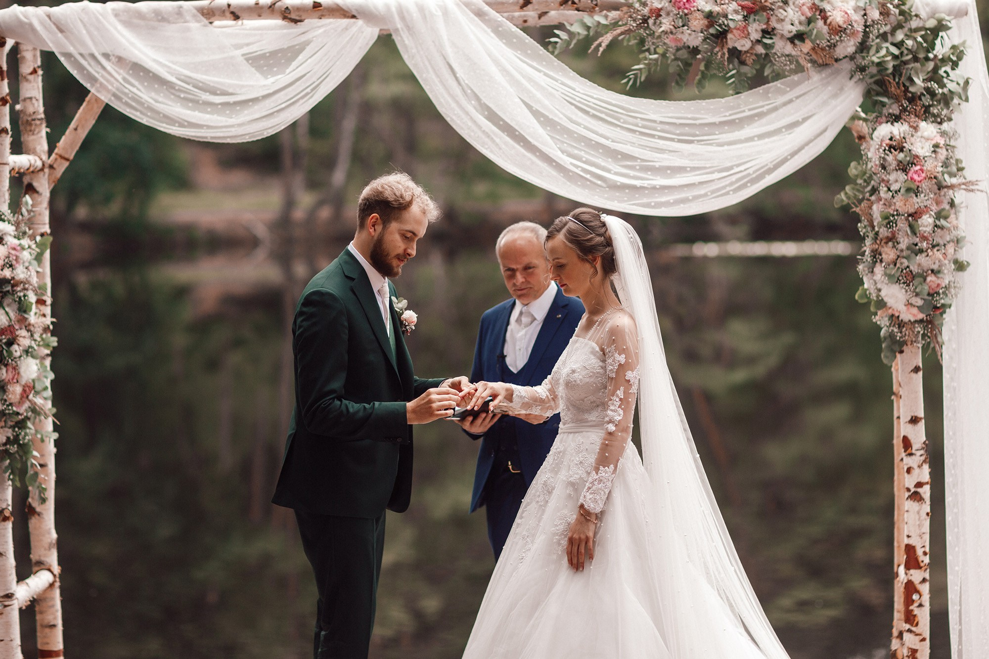 Naemi + Samuel. Wedding Photography Across Europe