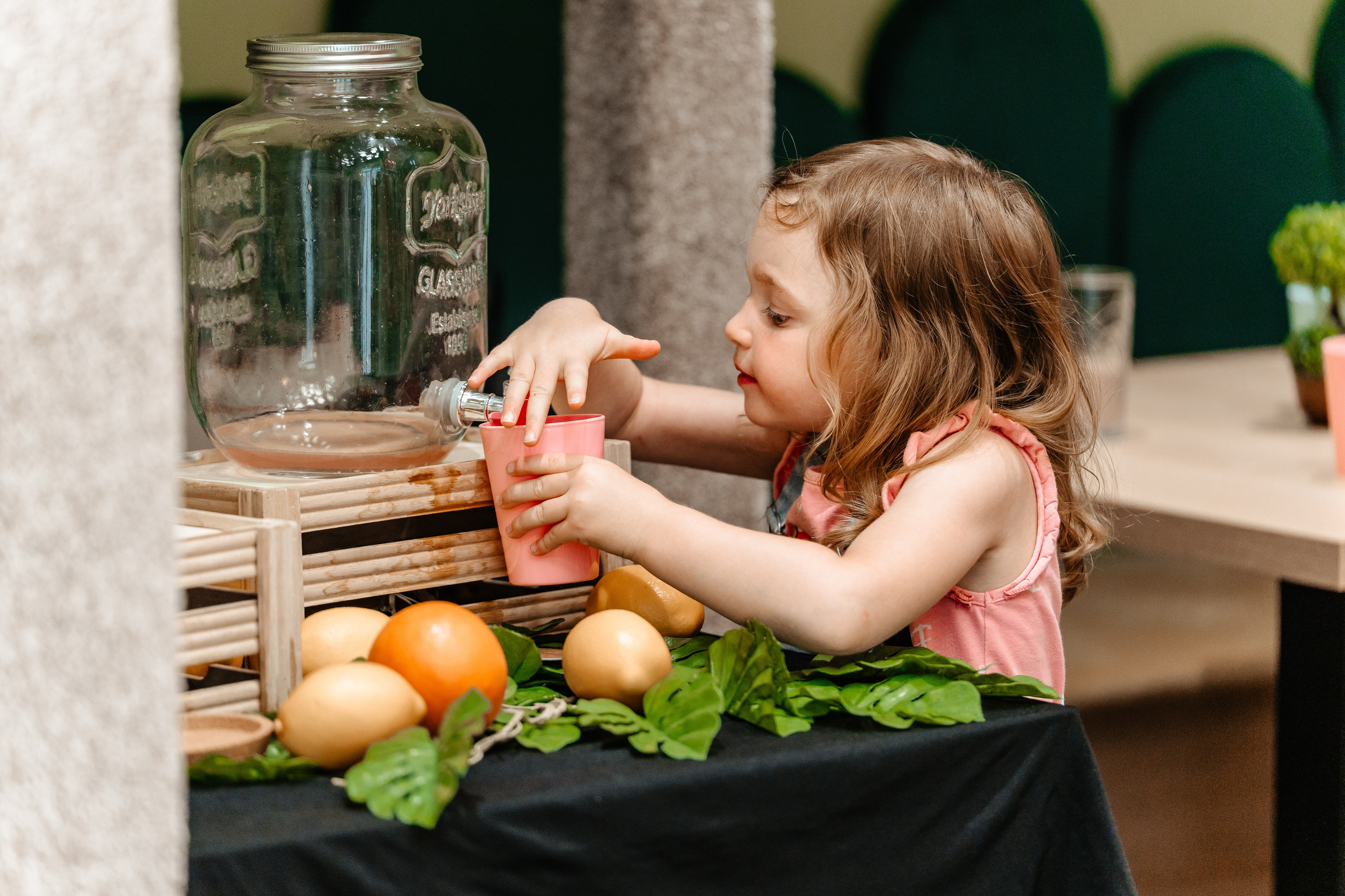 Aniversare Amira. Foto Studio — Fotograf de evenimente, nunti, botezuri, portrete
