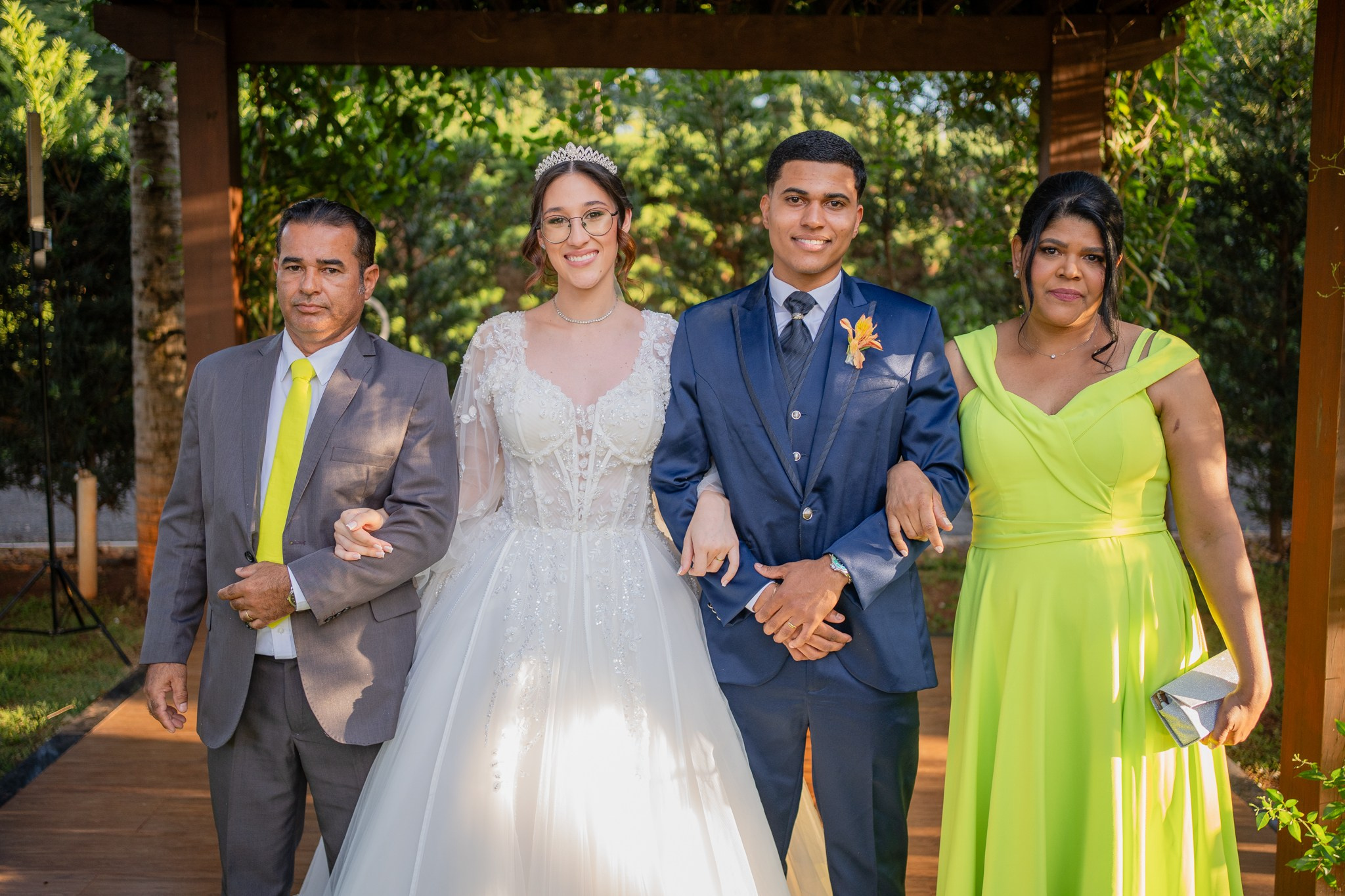 Larissa & Vinicius — Espaço Faveral / Aararaquara. Robson Colaço