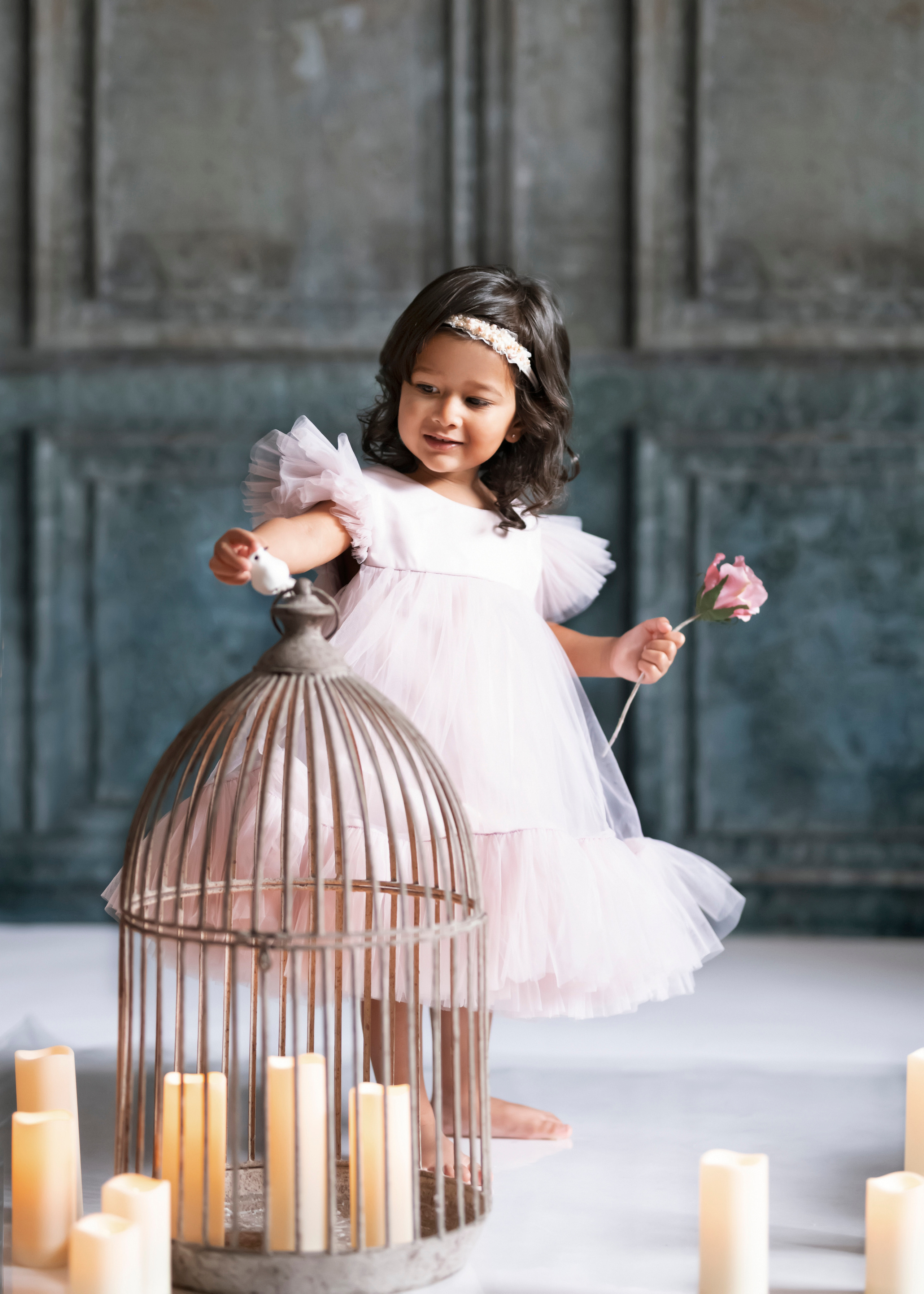 White Pumpkin. Portrait, kids and family photographer in Wesley Chapel Alina Alice Osipova