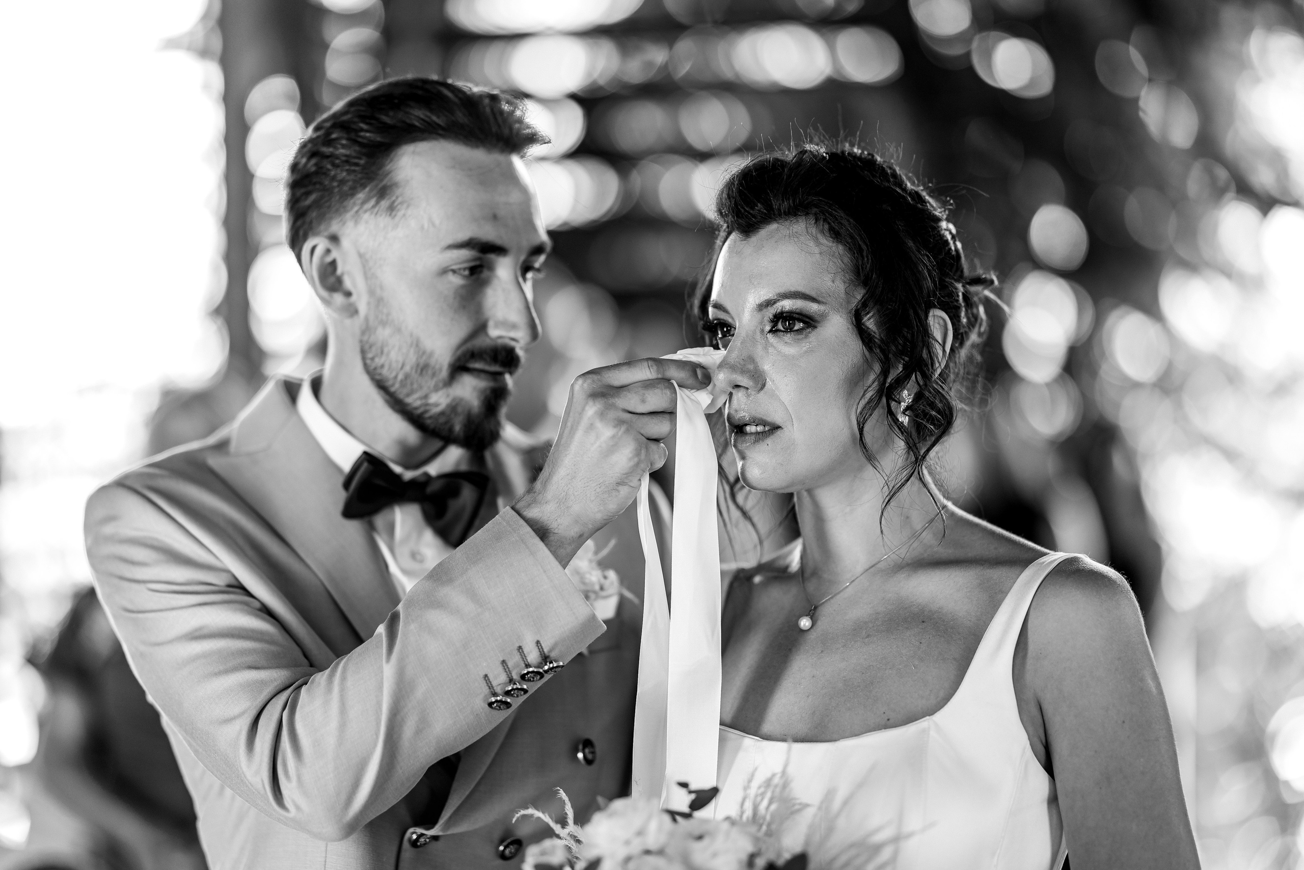 Roly & Lory. Wedding Photographer in Transylvania | Grozav Media