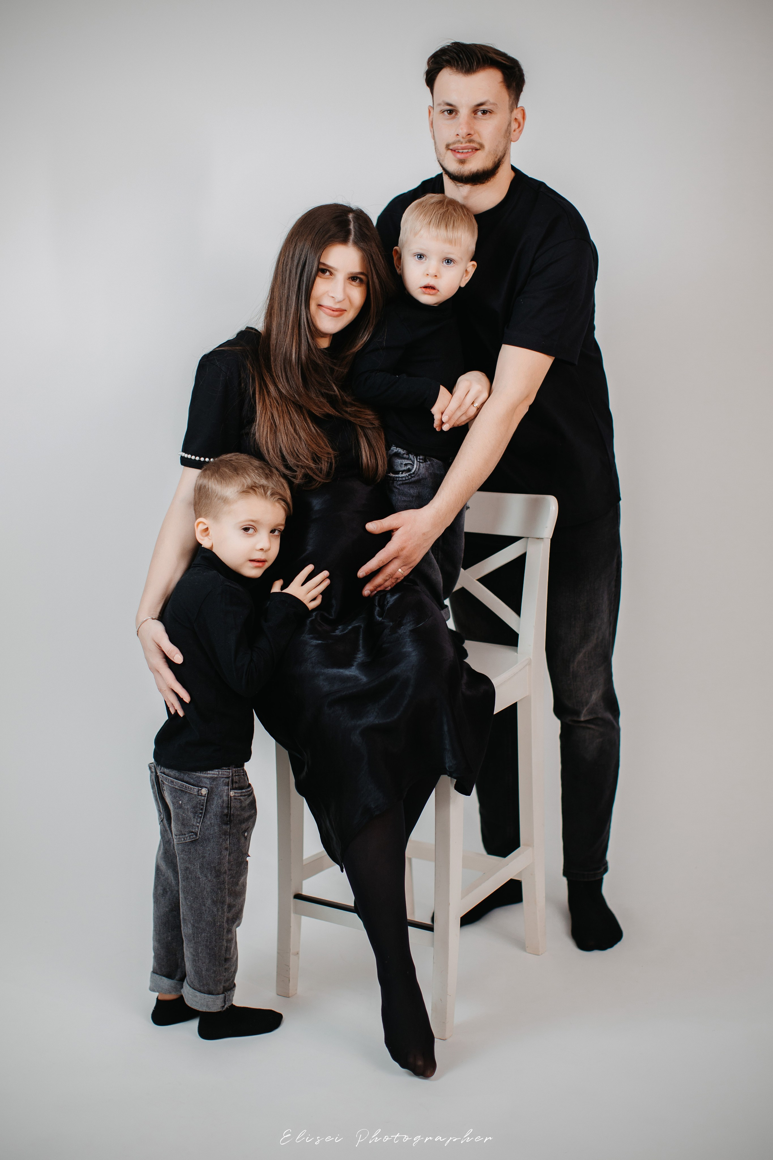 Sedinta foto maternitate suceava Maternity Photostudio