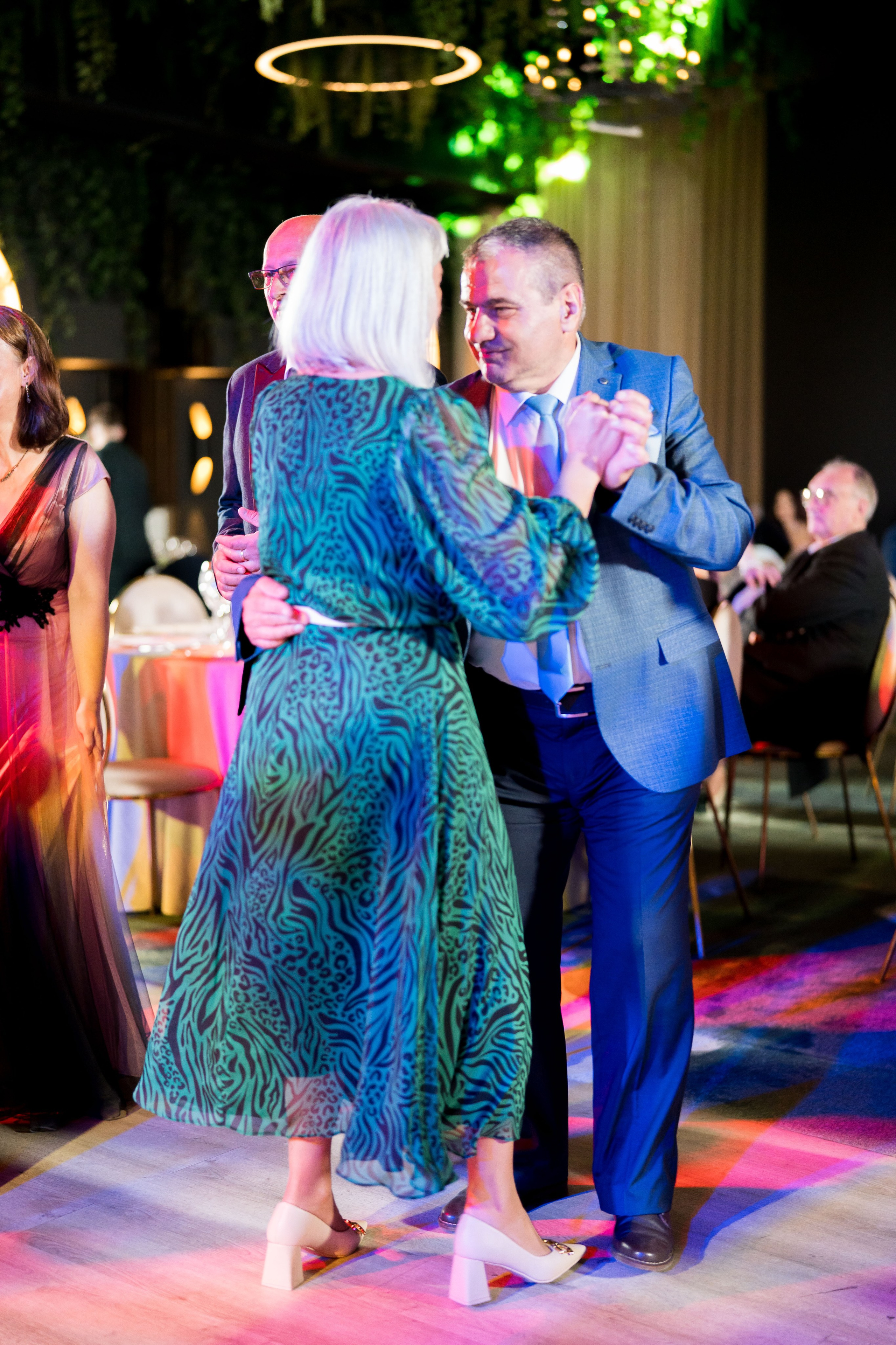 PARTY. Gabriel Florea — Fotograf nuntă București