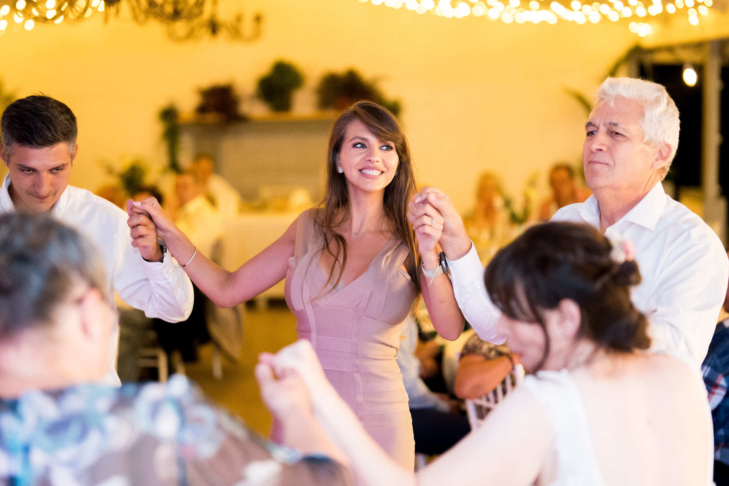 PARTY. Gabriel Florea — Fotograf nuntă București