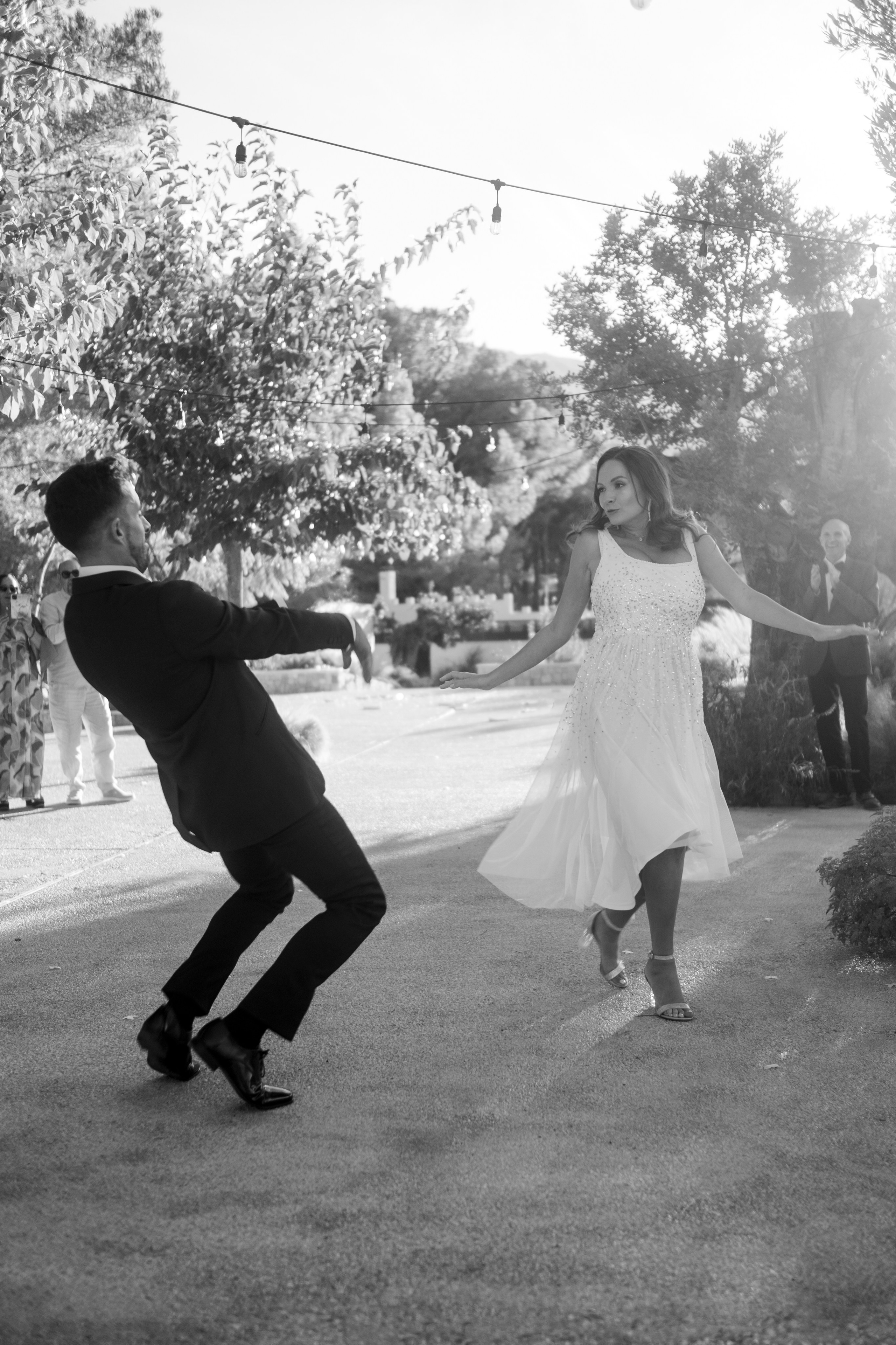 Dasha & Ister. Vivood Landscape. Paola fotógrafo / videografo de bodas en Barcelona