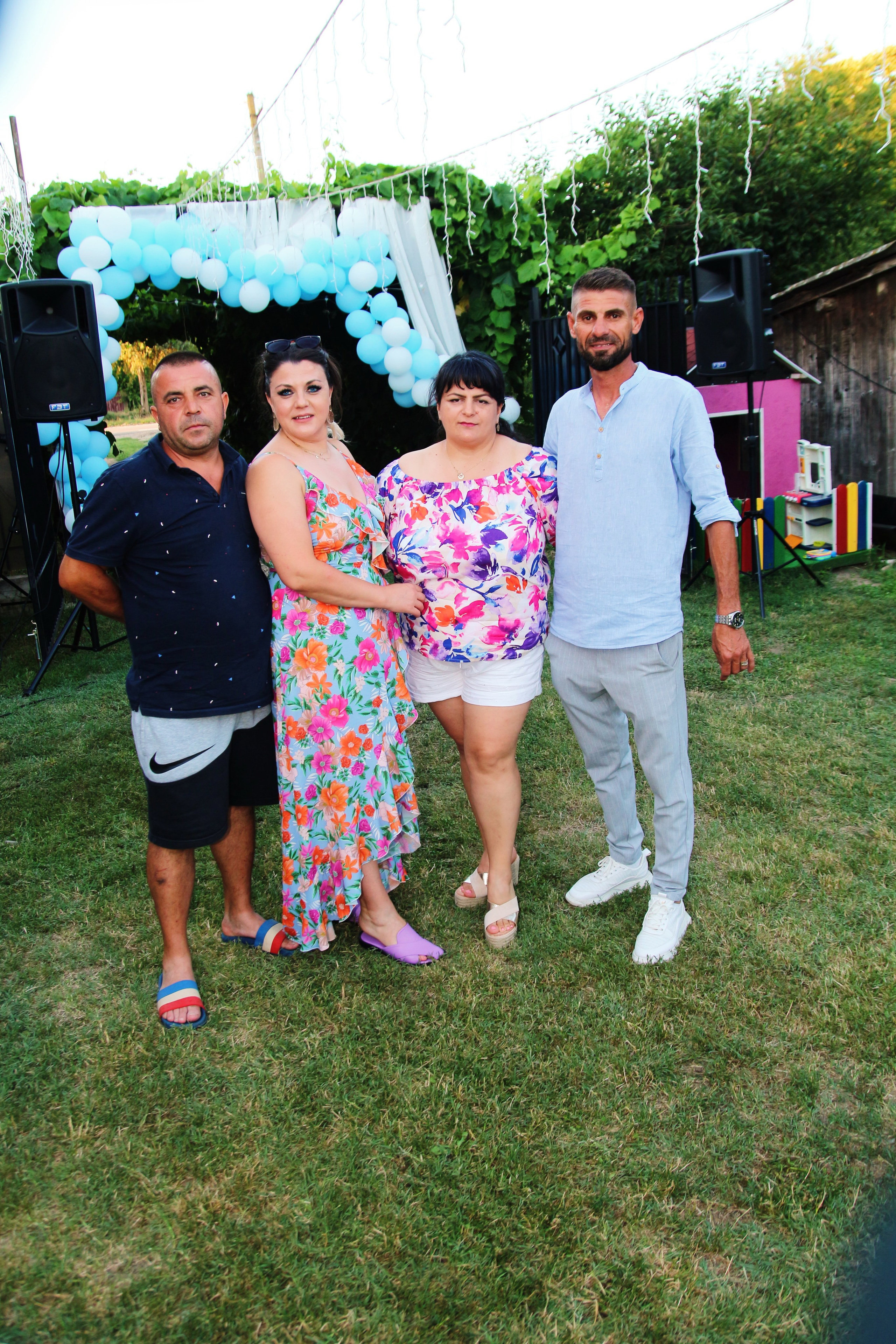 BYZO MEDIA. PETRU BYZO - family and children photographer in ROMANIA