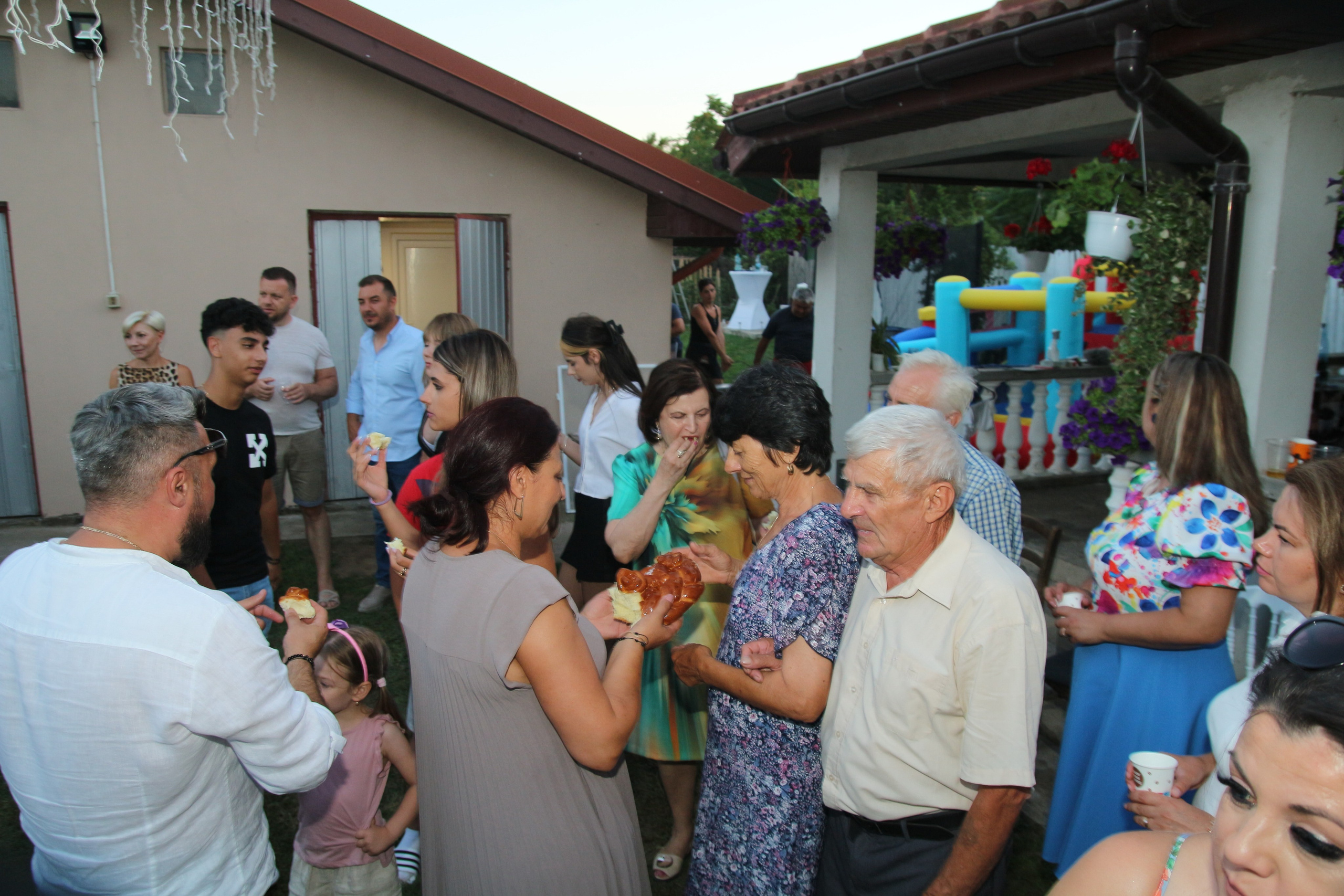 BYZO MEDIA. PETRU BYZO - family and children photographer in ROMANIA