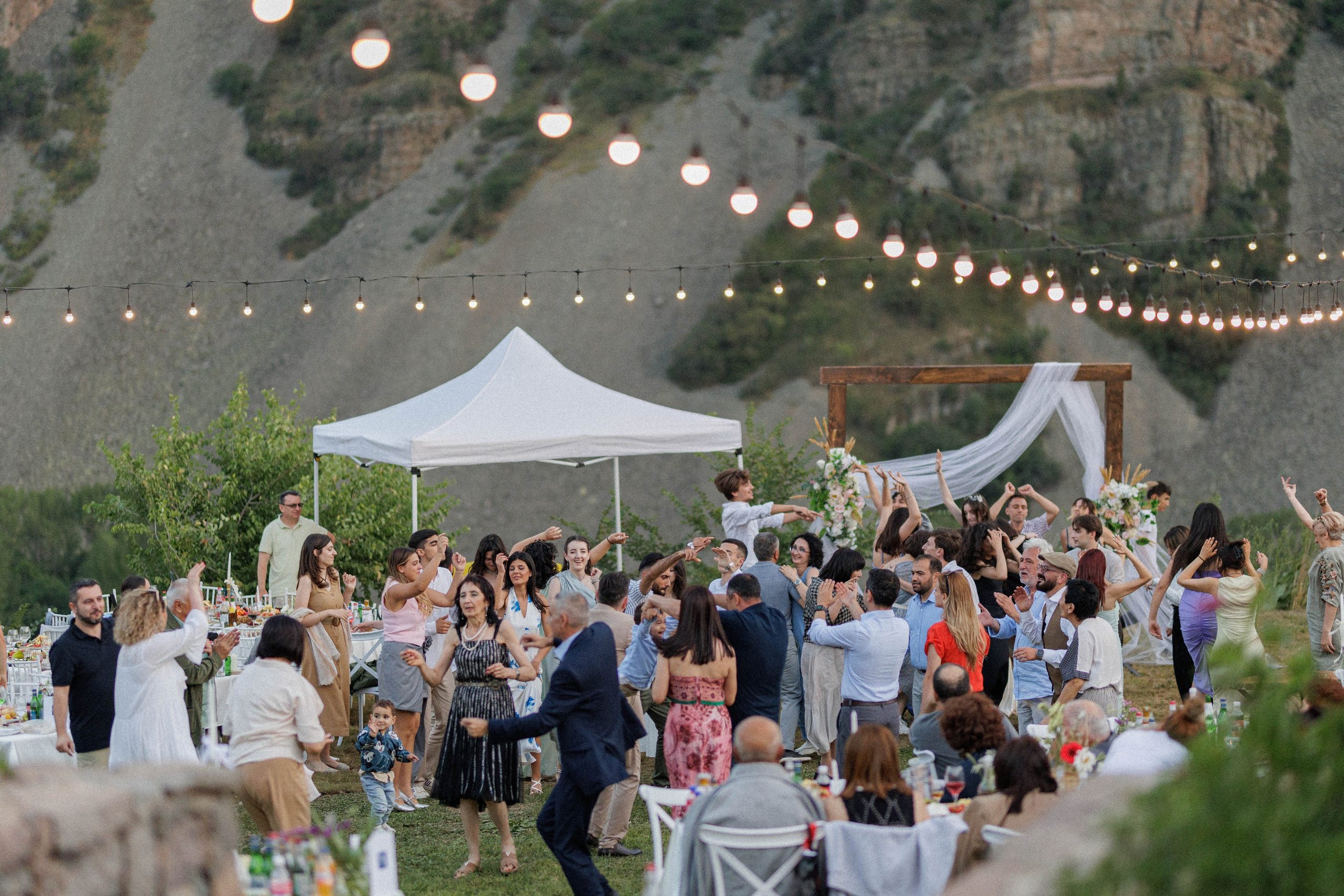 Aris and Milena Wedding. Recnac | Wedding Photographer Yerevan