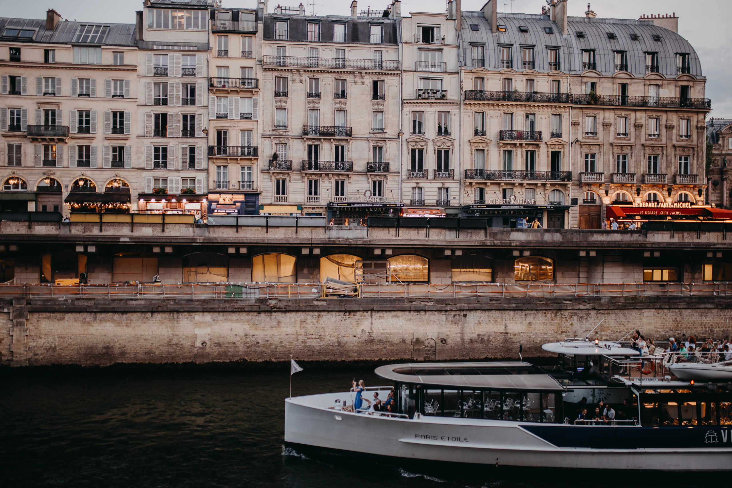 A Paris Elopement. Aleksandar Cajic | Destination Wedding Photographer in Croatia, Italy & Worldwide